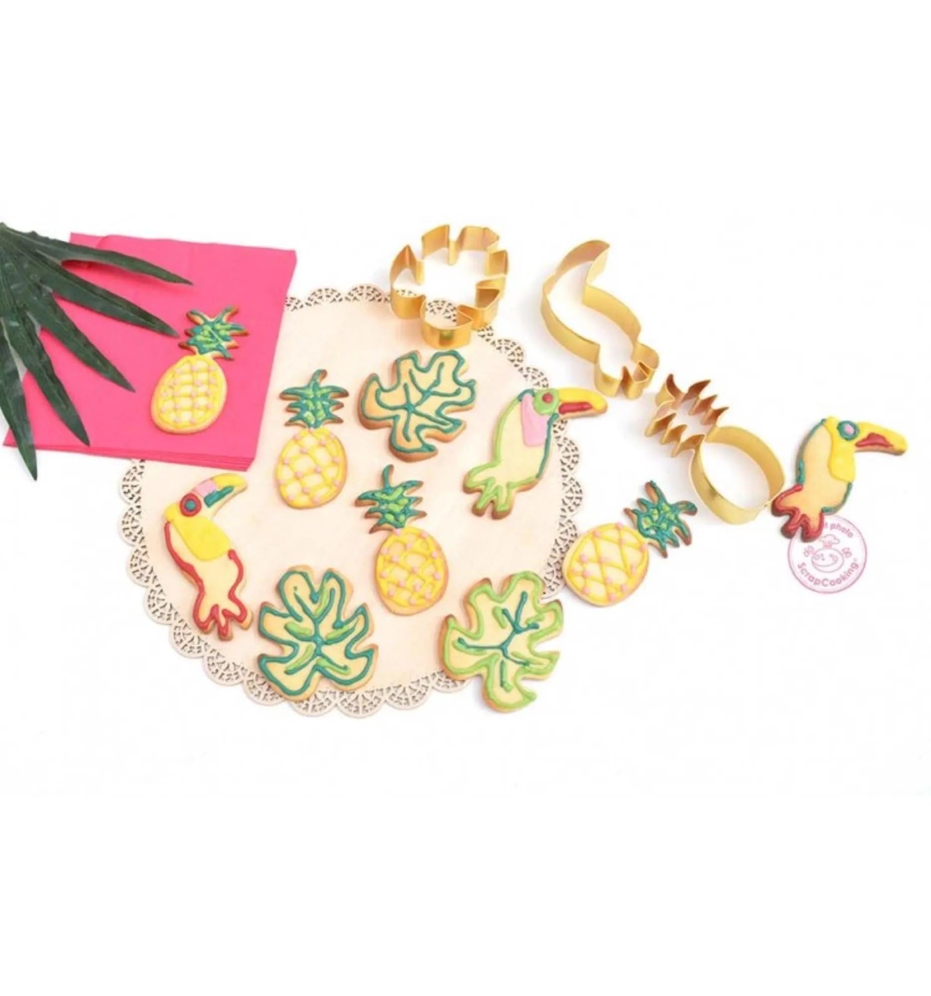 3-tlg. Set Ausstecher Tropical auf Karte gold - KAQTU Design