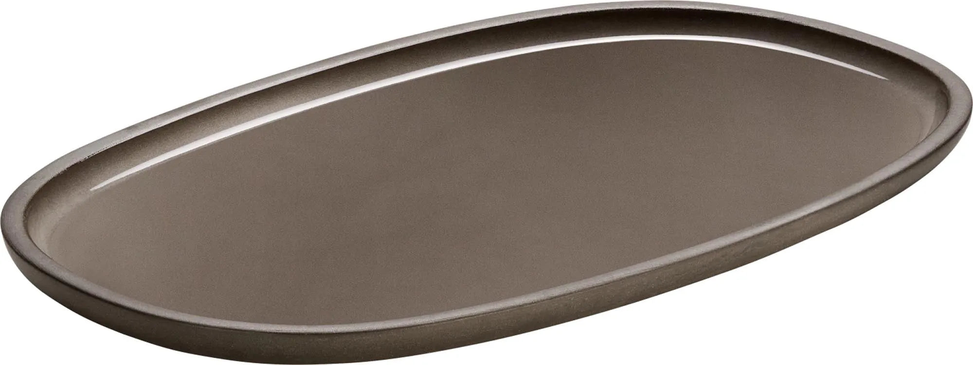 Elegante, ovale Steinzeugplatte in Taupe, 30x18cm, ideal für stilvolle Speisenpräsentation in Gastronomie. Robust, spülmaschinenfest.