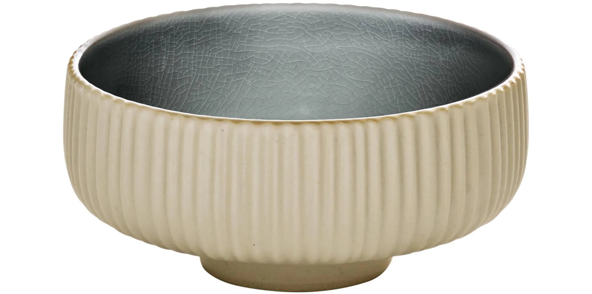 Elegante NARA Bowl aus grauem Steinzeug, Ø12cm, 0,33l. Robust, mikrowellen- & spülmaschinengeeignet. Modernes Reliefdesign.