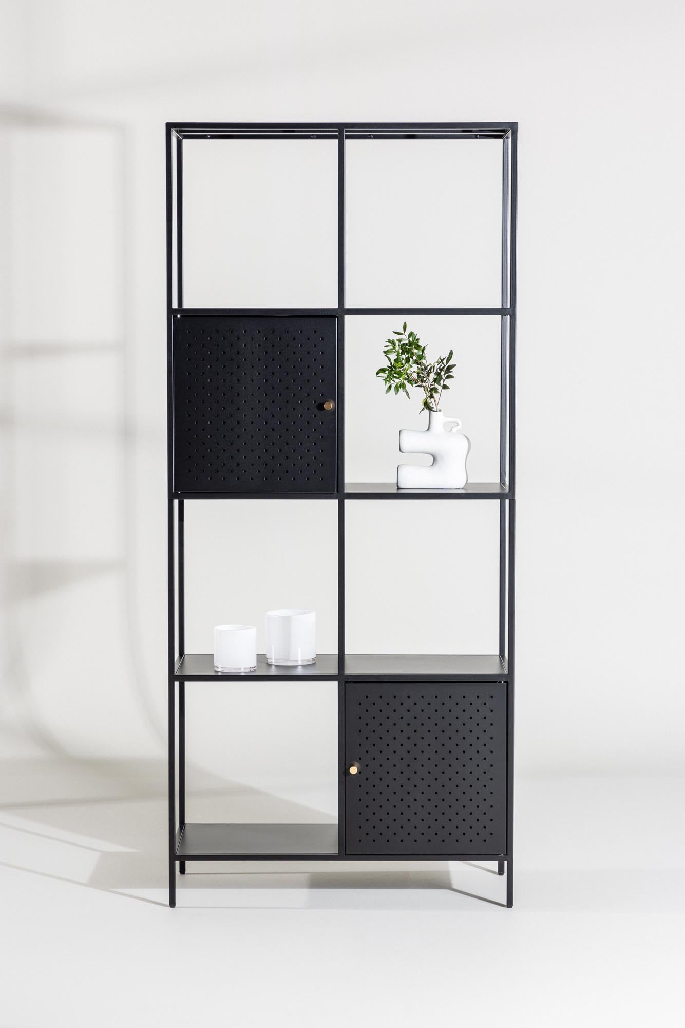 Porto Regal in Schwarz präsentiert im Onlineshop von KAQTU Design AG. Standregal ist von Venture Home