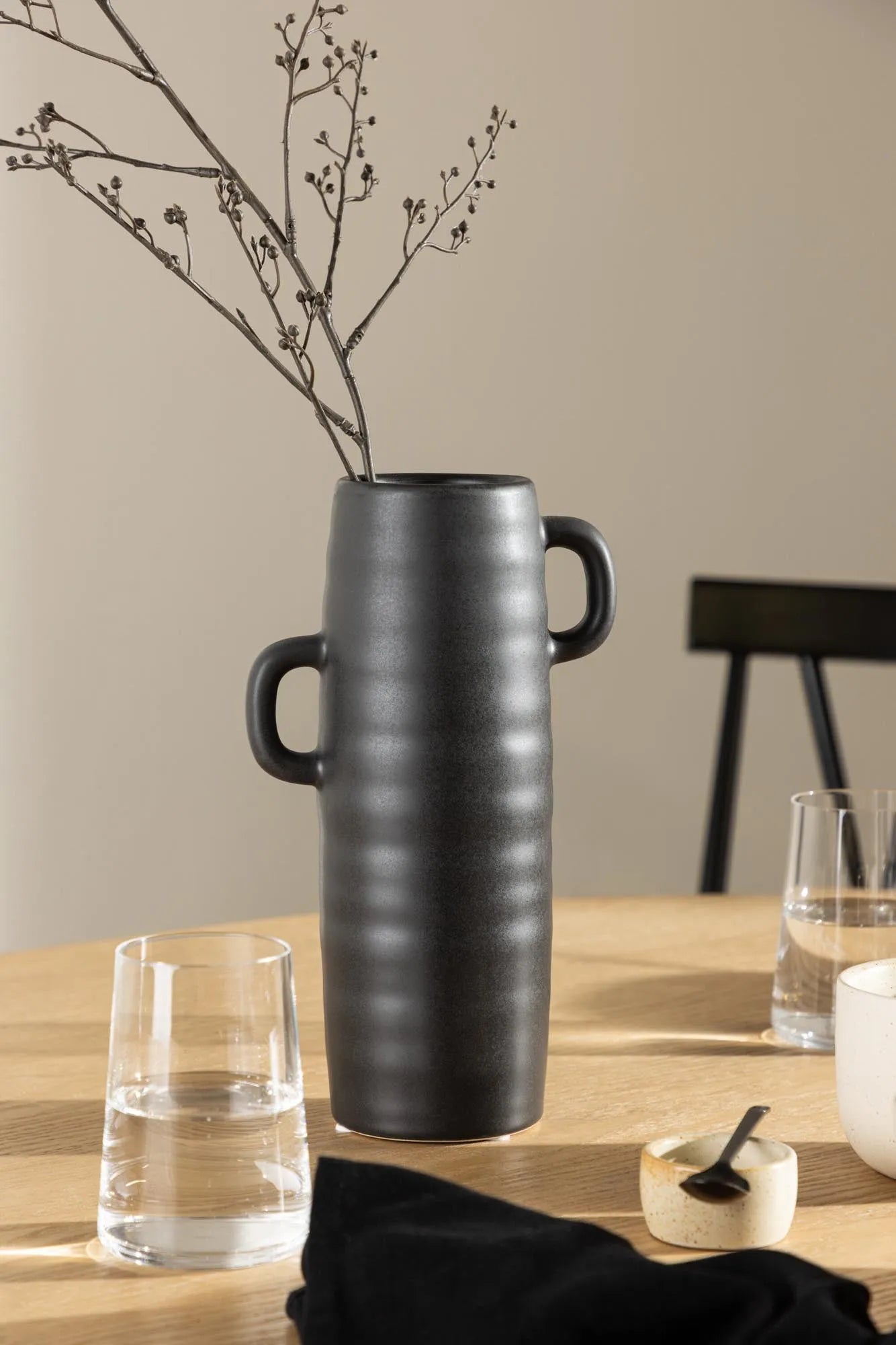 Cent Vase in Braun präsentiert im Onlineshop von KAQTU Design AG. Vase ist von Venture Home