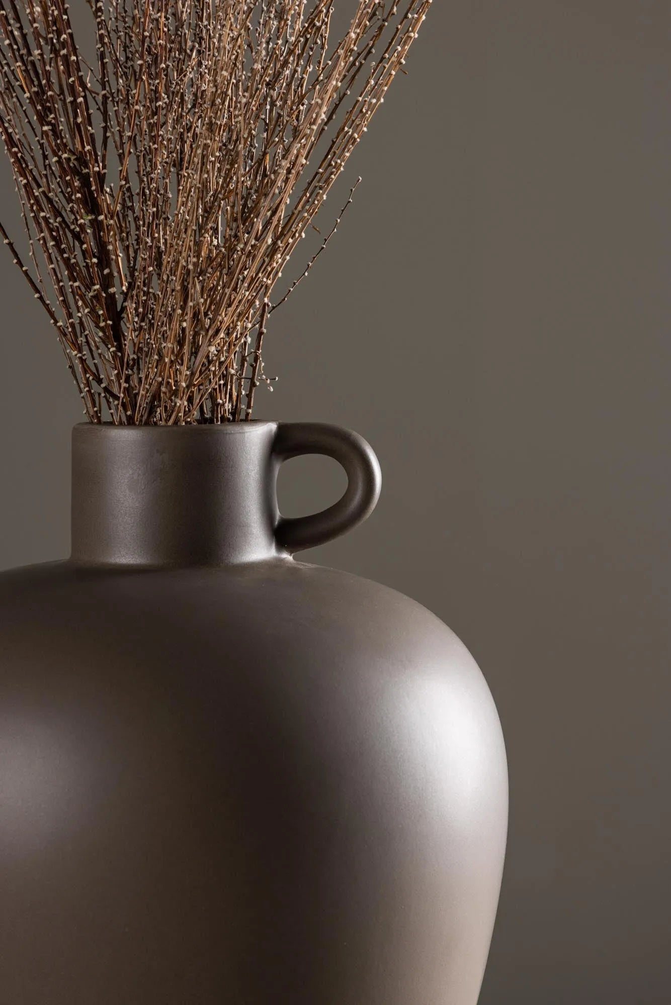 Cent Vase in Braun präsentiert im Onlineshop von KAQTU Design AG. Vase ist von Venture Home