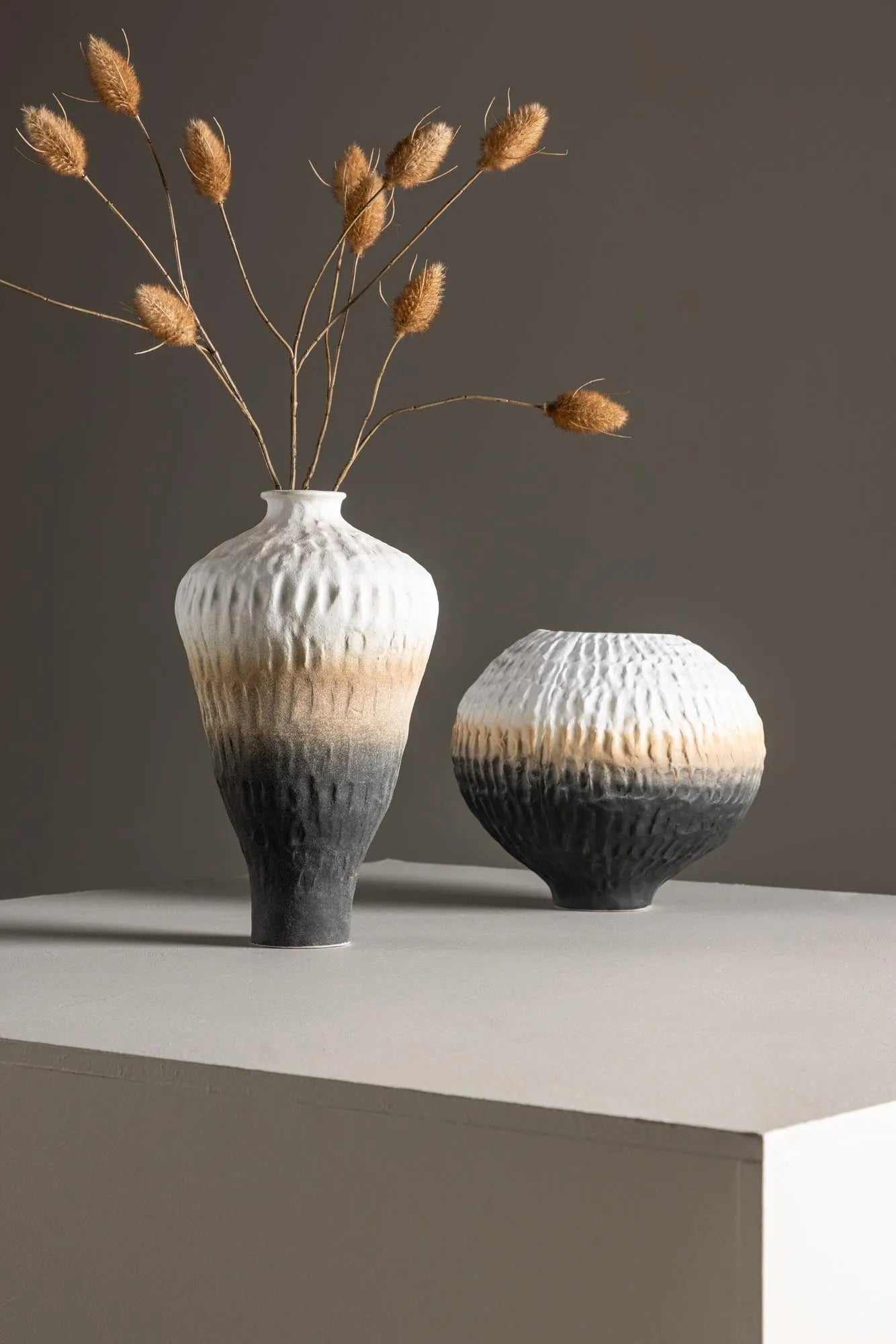 Pane Vase in Beige/ Grau/ Rosa präsentiert im Onlineshop von KAQTU Design AG. Vase ist von Venture Home