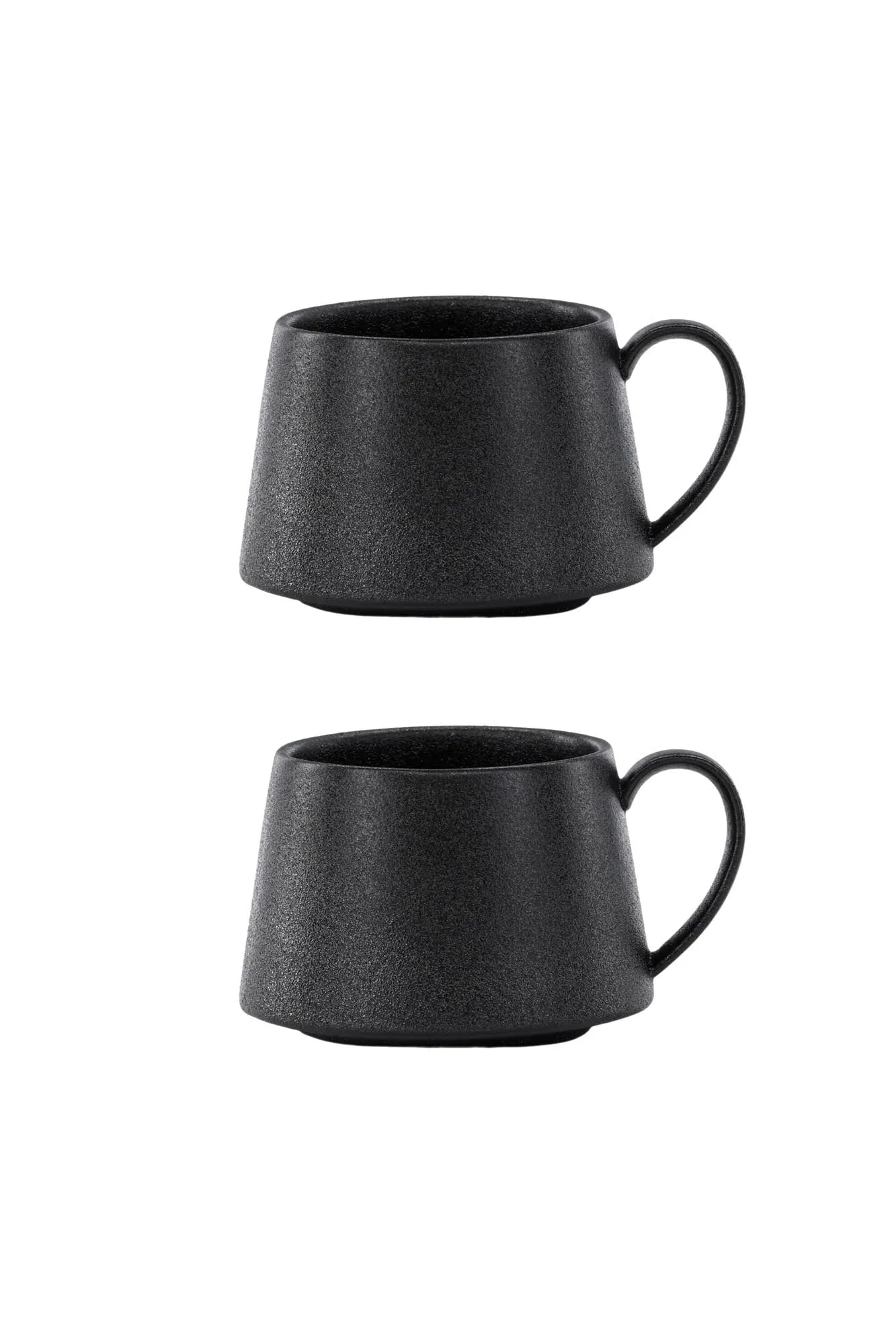 Wabi Sabi Kaffeetasse in Schwarz präsentiert im Onlineshop von KAQTU Design AG. Kaffeetassen ist von Venture Home