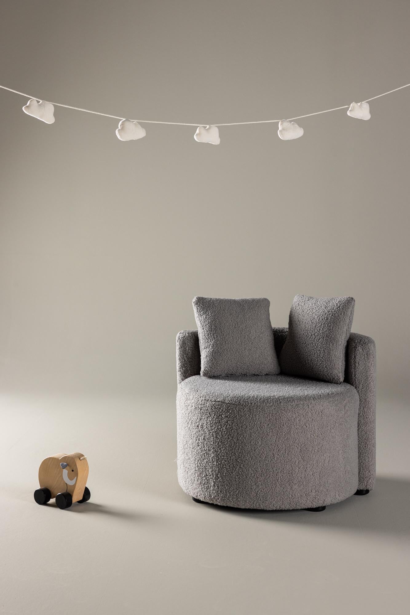 Kelso Kids Sofa in Grau präsentiert im Onlineshop von KAQTU Design AG. Sofa ist von Venture Home