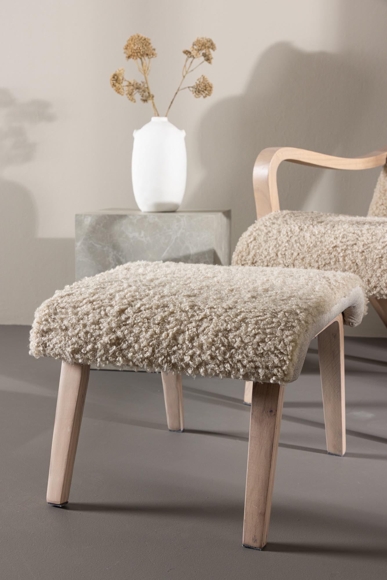 Fårö Lounge Stuhl in Beige/Braun präsentiert im Onlineshop von KAQTU Design AG. Sessel ist von Venture Home