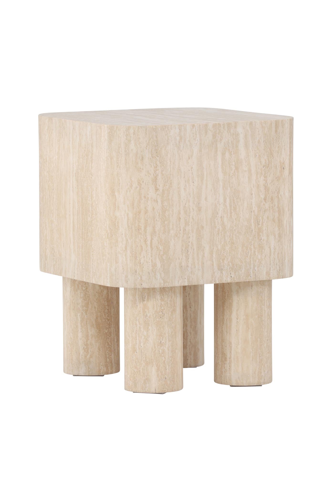 Klirou Beistelltisch 40x40 in Beige präsentiert im Onlineshop von KAQTU Design AG. Beistelltisch ist von Venture Home