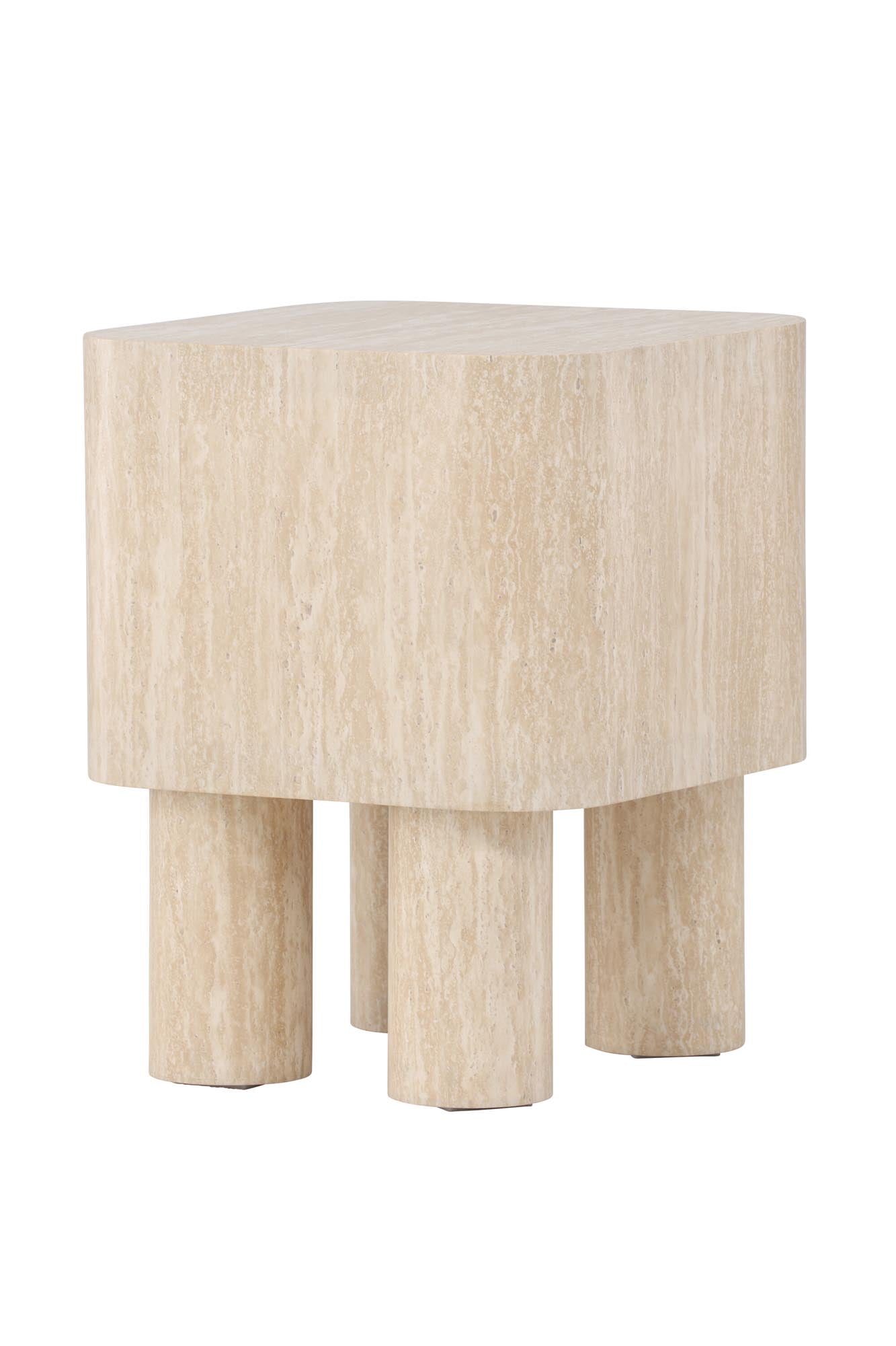 Klirou Beistelltisch 40x40 in Beige präsentiert im Onlineshop von KAQTU Design AG. Beistelltisch ist von Venture Home