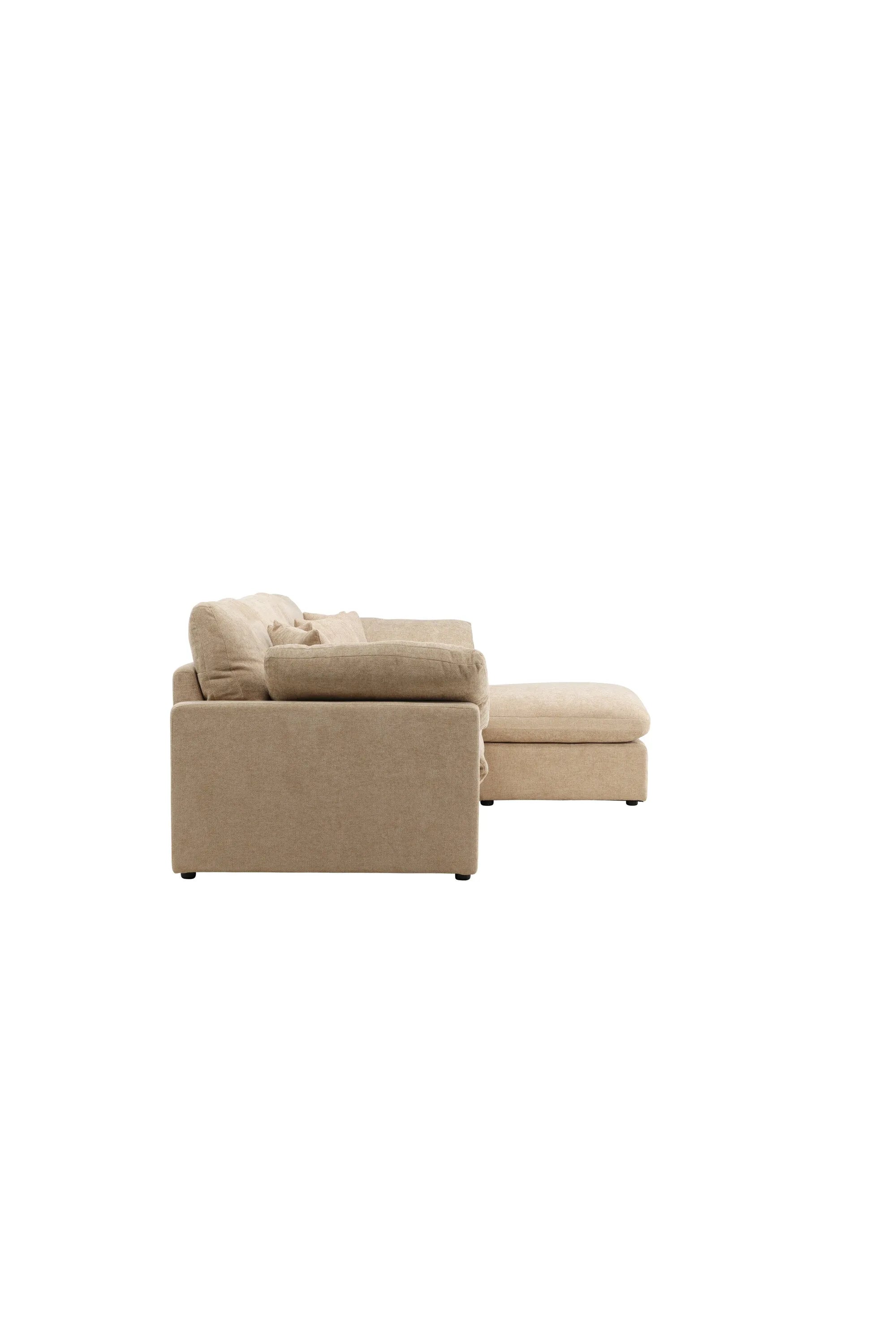 Elegantes Amalfi Ecksofa: Modernes Design, langlebiges Eukalyptus-Holz, pflegeleichter Bezug, hoher Komfort.