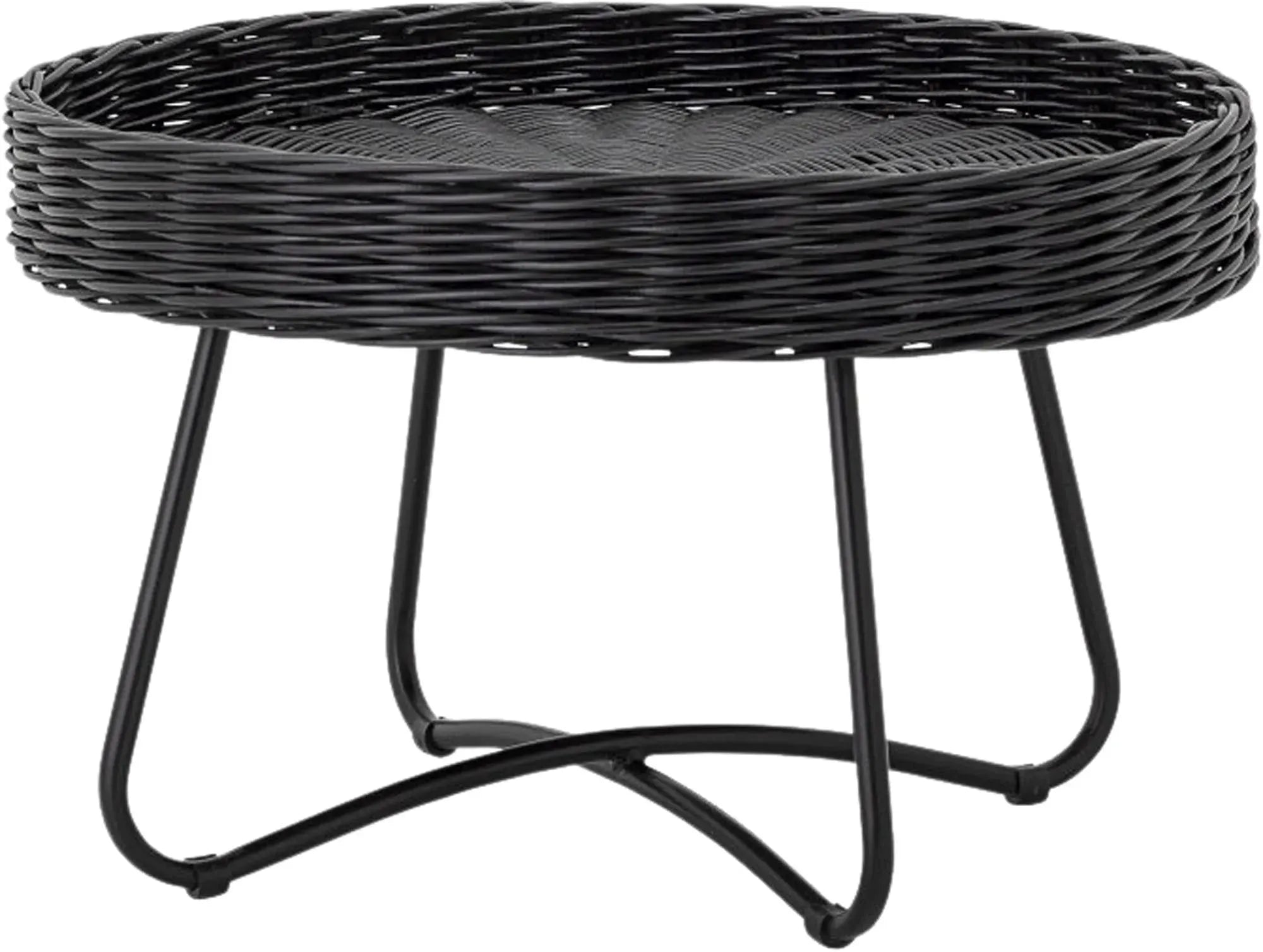 Hattie Couchtisch in Schwarz, aus robustem Rattan von Bloomingville.