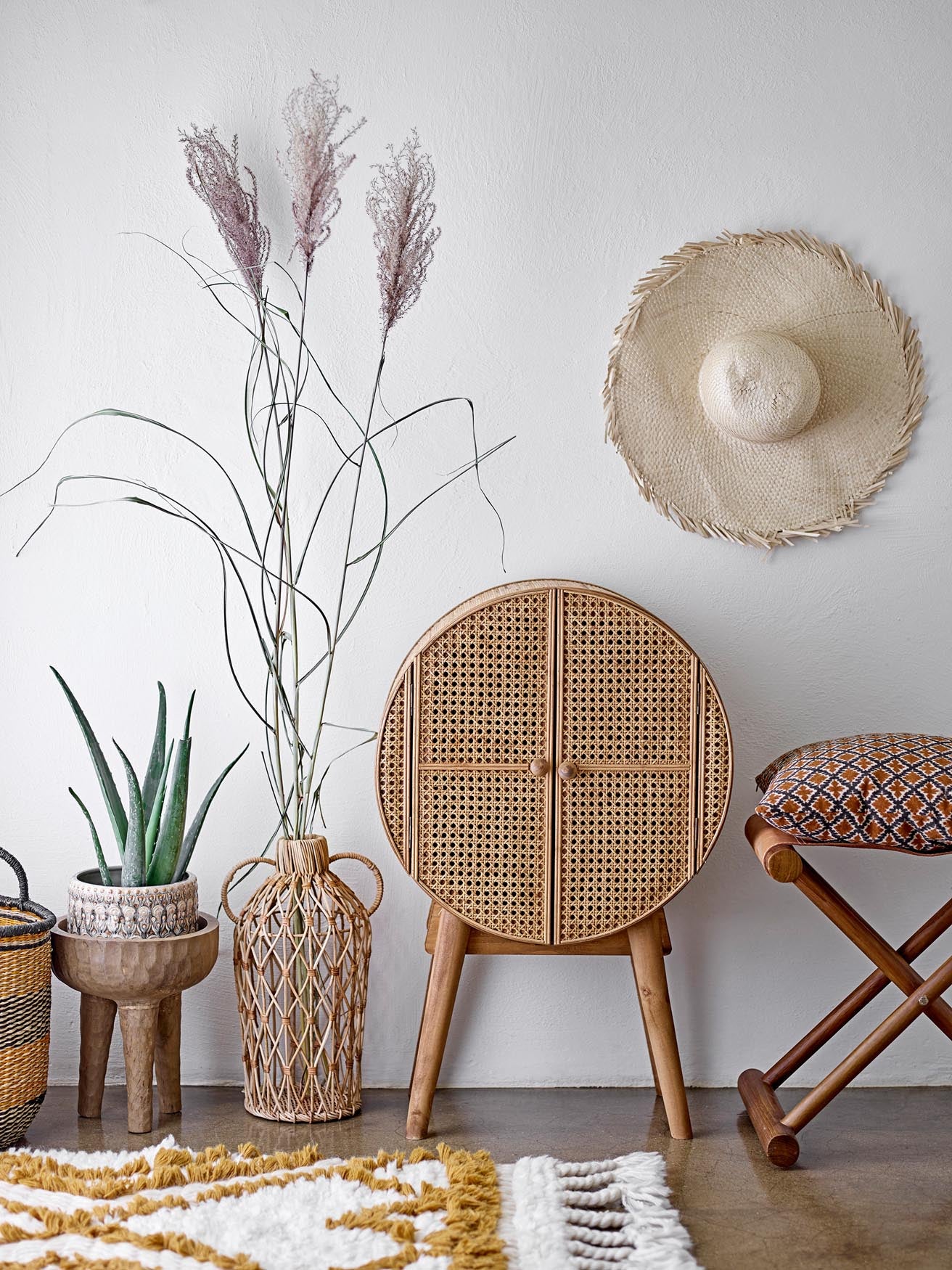 Otto Kabinett, Natur, Rattan in Natur präsentiert im Onlineshop von KAQTU Design AG. Standregal ist von Bloomingville