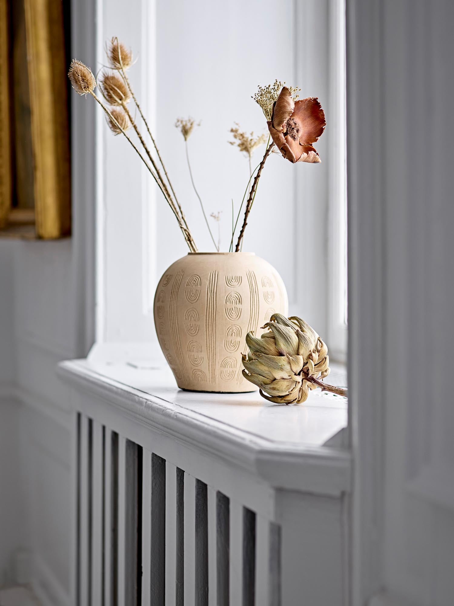 Taym Deko-Vase, Natur, Terrakotta in Nature präsentiert im Onlineshop von KAQTU Design AG. Vase ist von Bloomingville