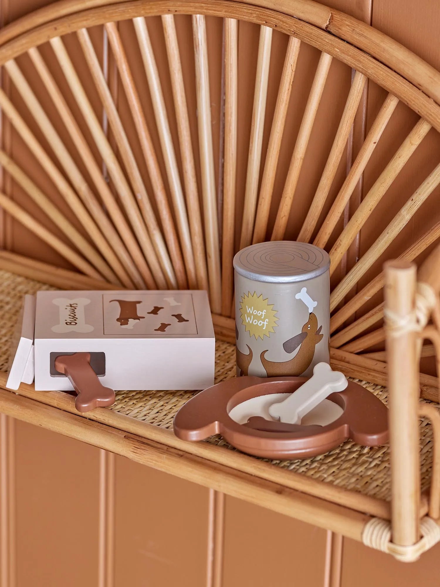 Charlie Spielset, Lebensmittel, Braun, FSC®100%, MDF in Braun präsentiert im Onlineshop von KAQTU Design AG. Spielzeug ist von Bloomingville Mini