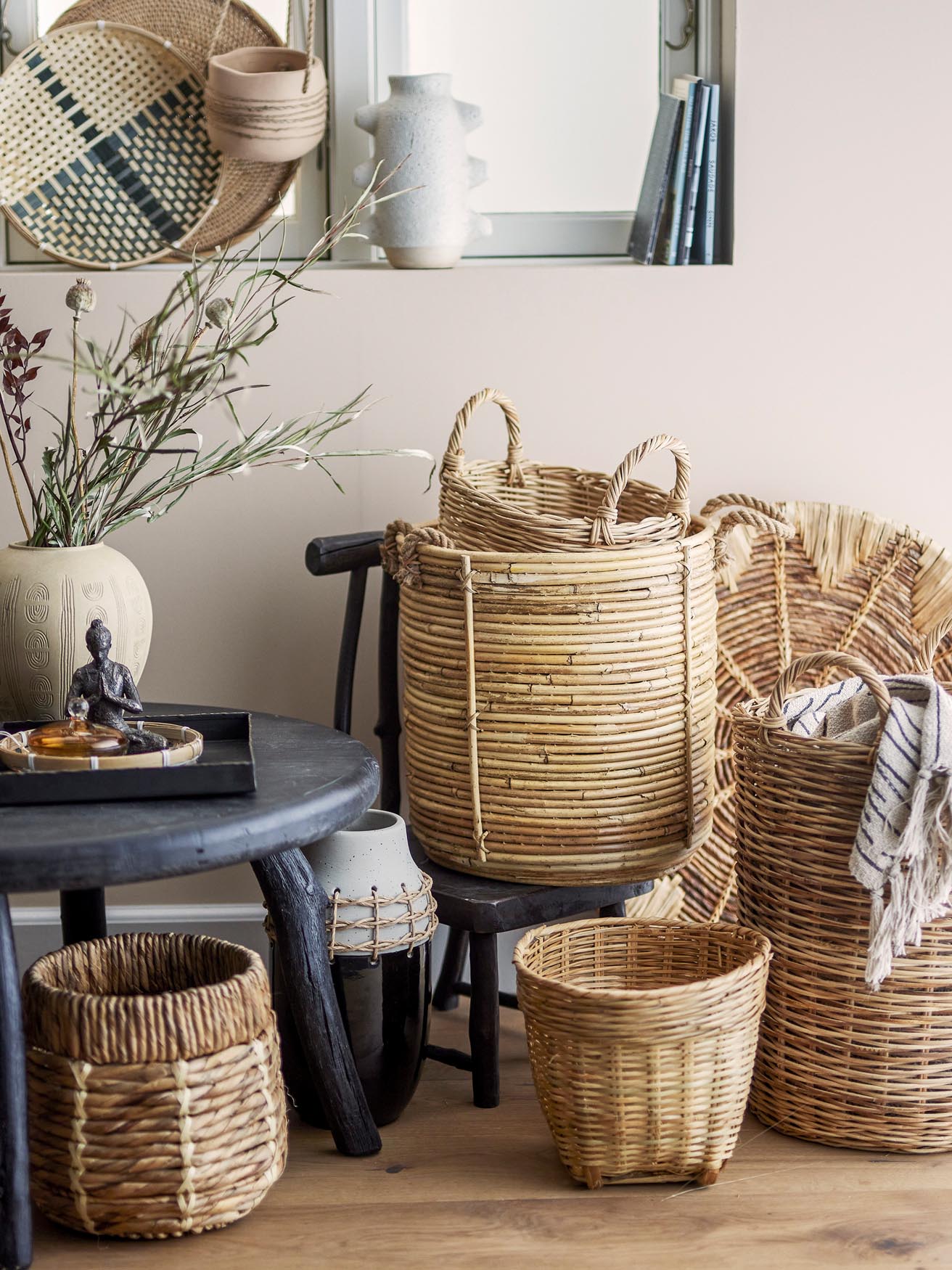 Tesser Korb, Natur, Rattan in Natur präsentiert im Onlineshop von KAQTU Design AG. Aufbewahrungskorb ist von Bloomingville