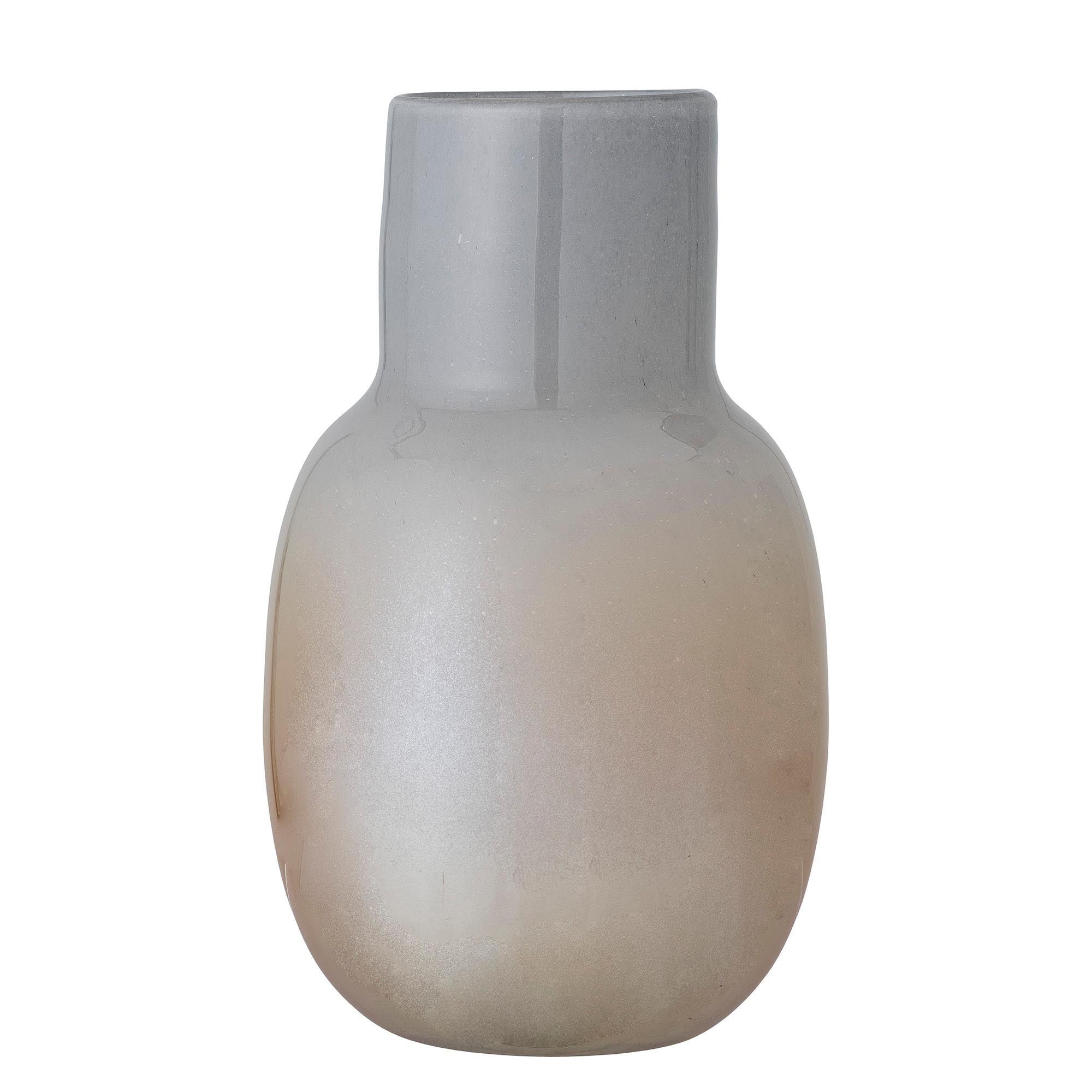 Mewan Vase, Braun, Glas in Brown präsentiert im Onlineshop von KAQTU Design AG. Vase ist von Bloomingville