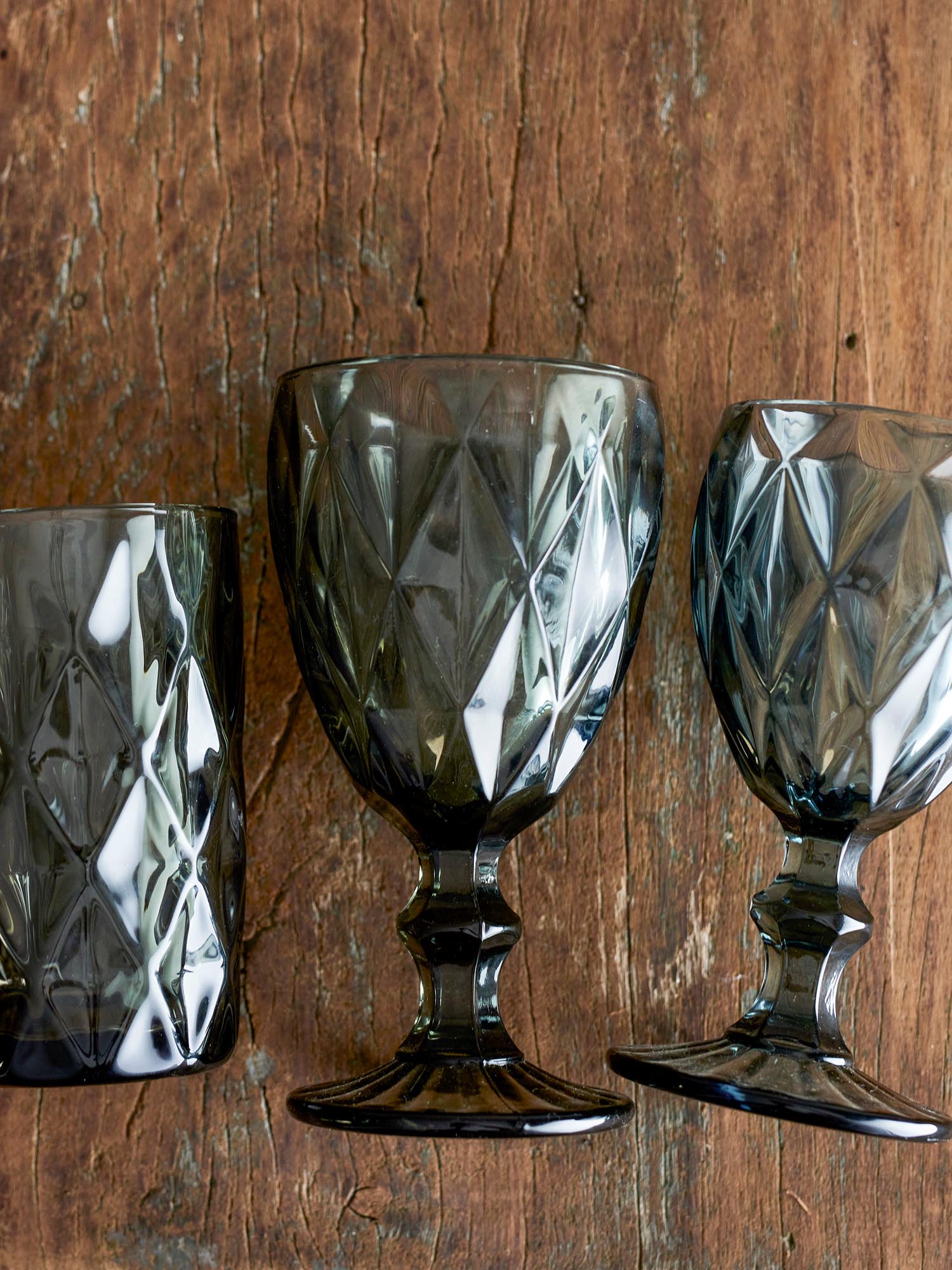 Asana Trinkglas, Grau, Glas in Grey präsentiert im Onlineshop von KAQTU Design AG. Glas ist von Bloomingville