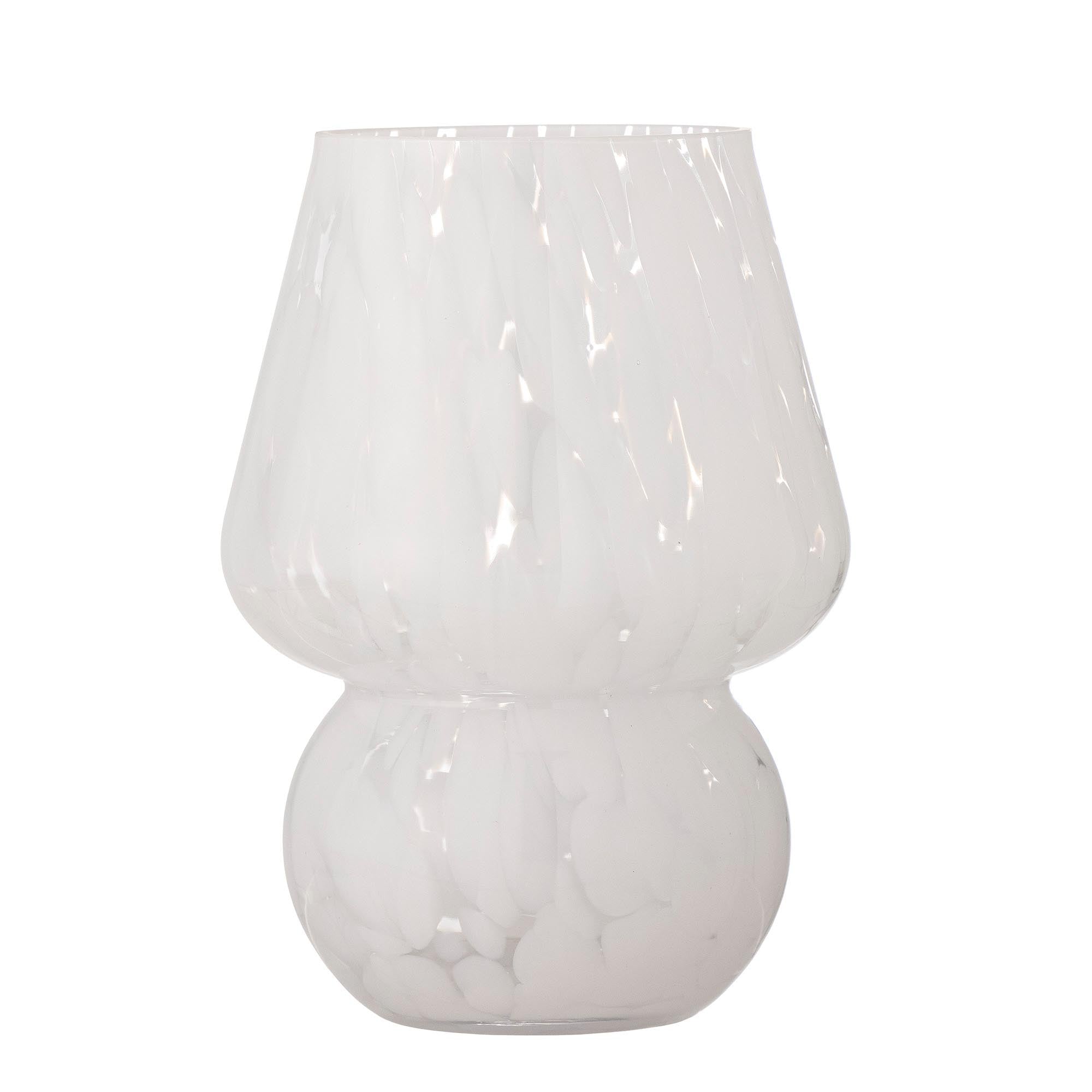 Halim Vase, Weiá, Glas in White präsentiert im Onlineshop von KAQTU Design AG. Vase ist von Bloomingville