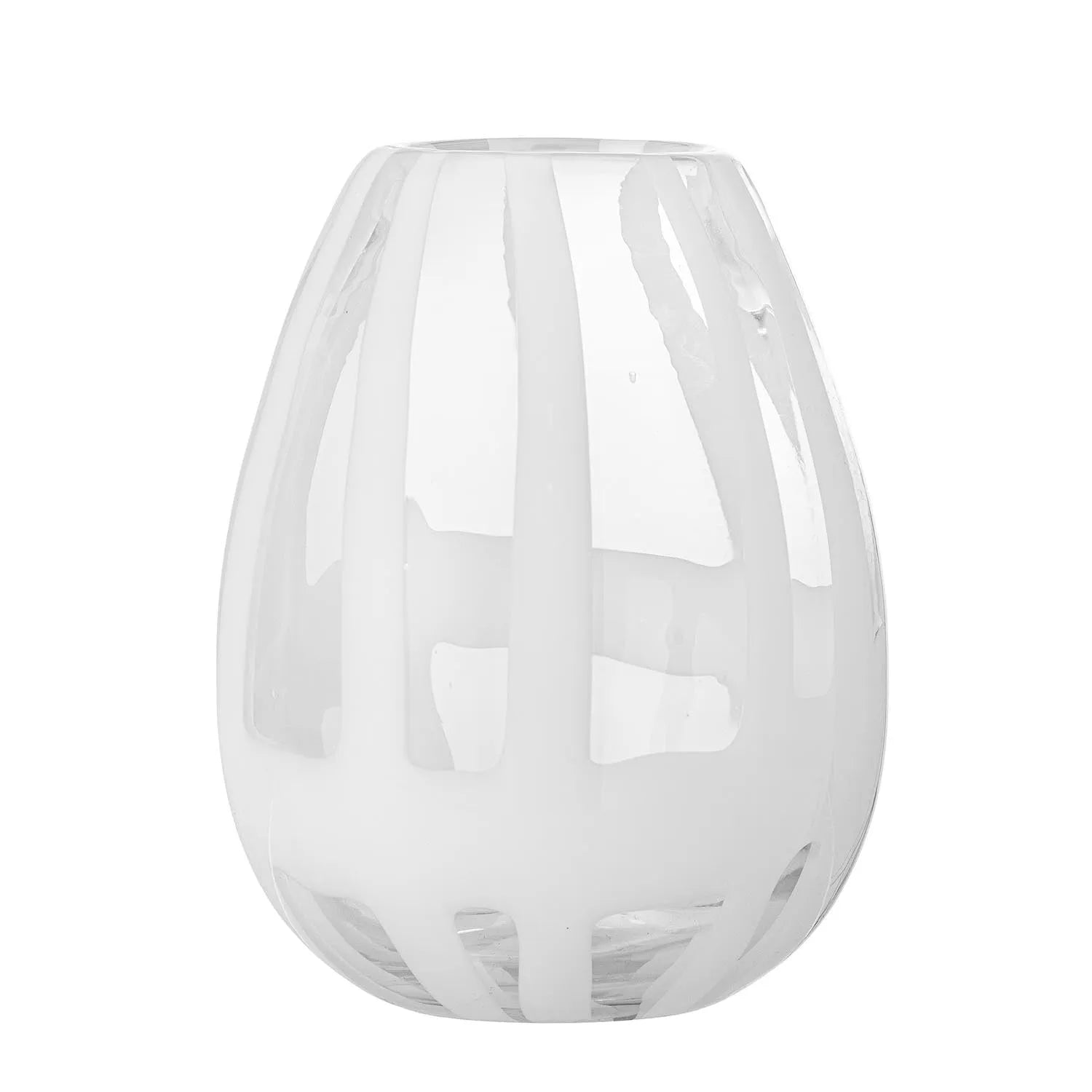 Cosmin Vase, Weiss, Glas in Weiß präsentiert im Onlineshop von KAQTU Design AG. Vase ist von Bloomingville