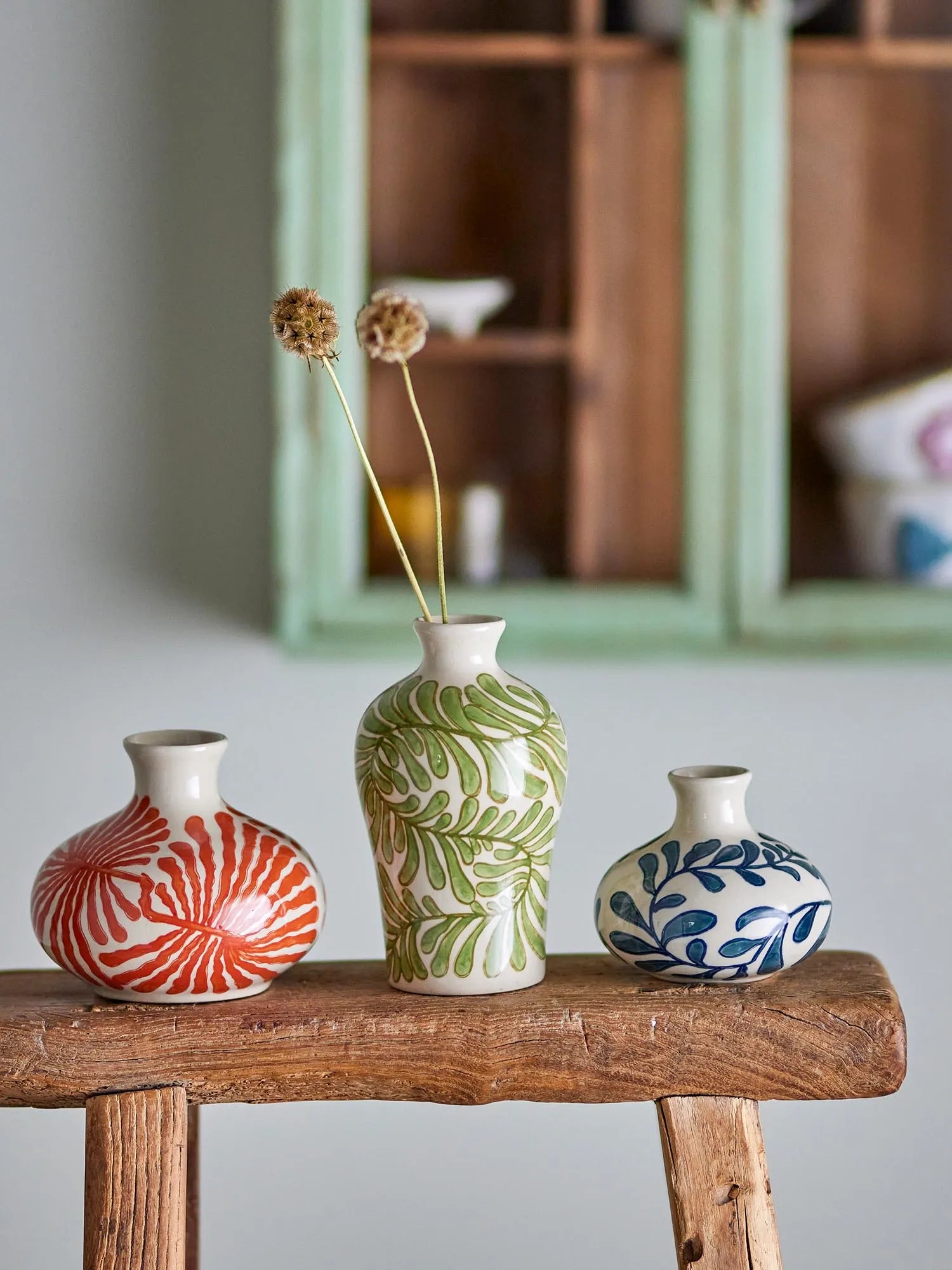 Fauni Vase, Grün, Steingut in Grün präsentiert im Onlineshop von KAQTU Design AG. Vase ist von Creative Collection