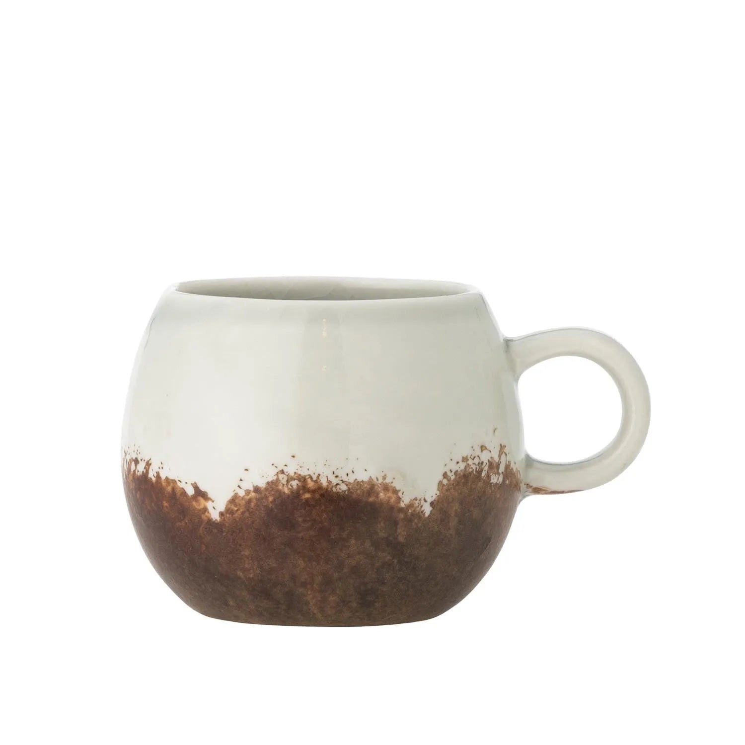 Paula Espressotasse, Braun, Steingut in Braun präsentiert im Onlineshop von KAQTU Design AG. Tasse ist von Bloomingville