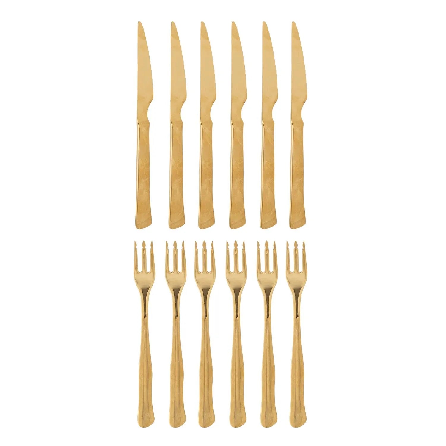 Elegantes Ollin Steakbesteck in Gold von Bloomingville: Hochwertiger Edelstahl, ideal für Fleischgerichte, stilvoll und langlebig.