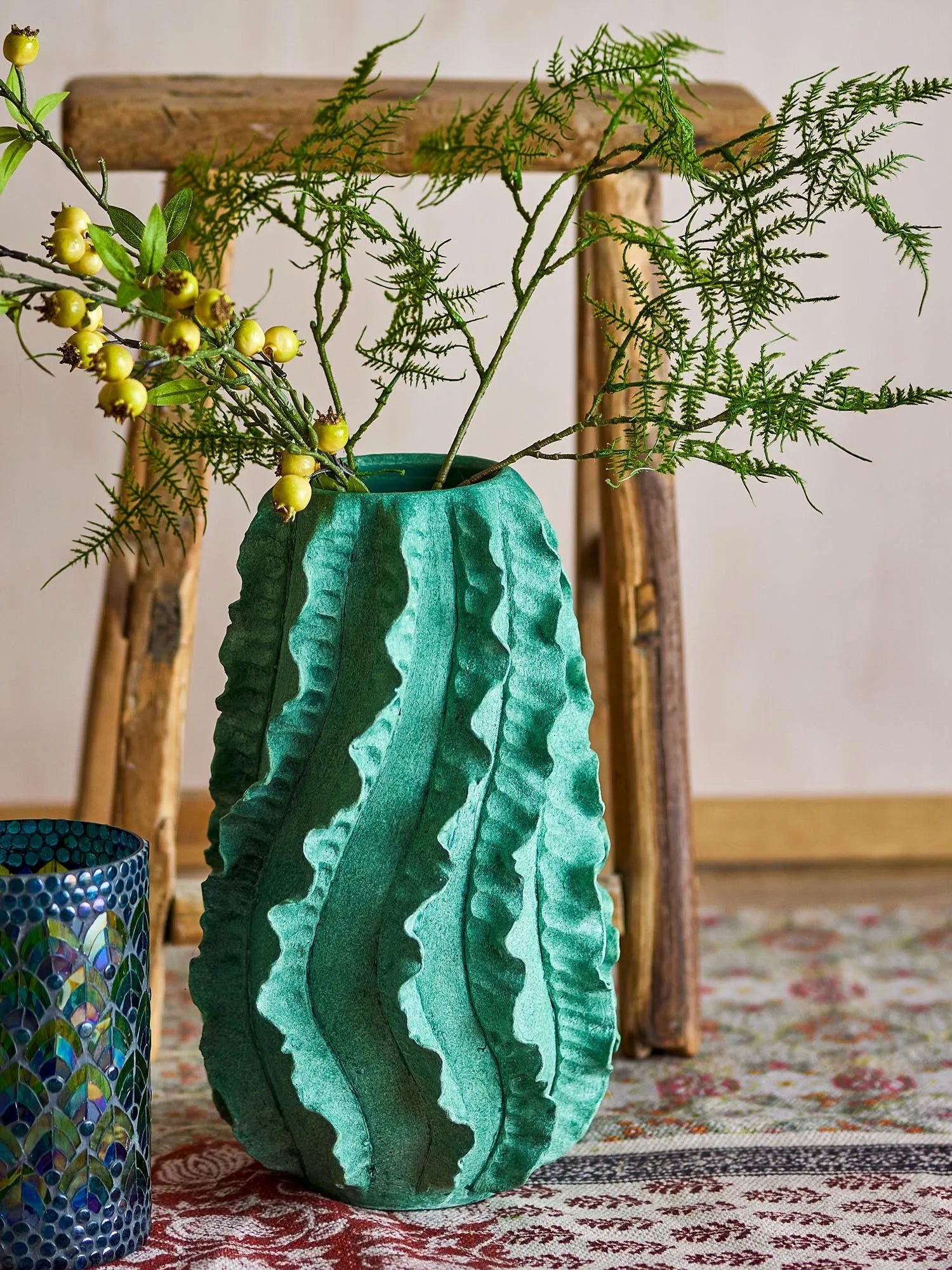 Natika Deko-Vase, Grün, Terrakotta in Grün präsentiert im Onlineshop von KAQTU Design AG. Vase ist von Creative Collection