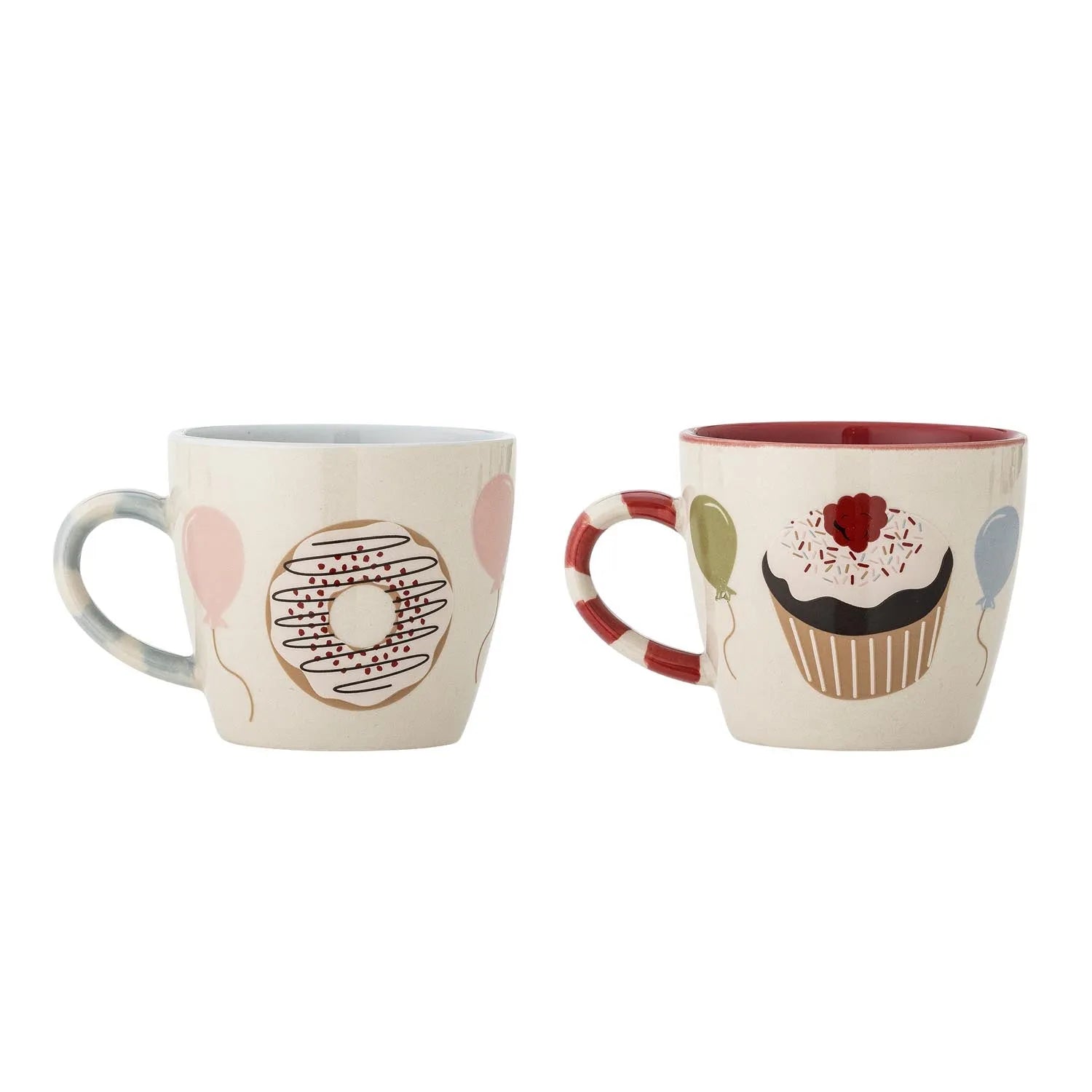 Darby Tasse, Rot, Steingut in Rot präsentiert im Onlineshop von KAQTU Design AG. Tasse ist von Bloomingville Mini