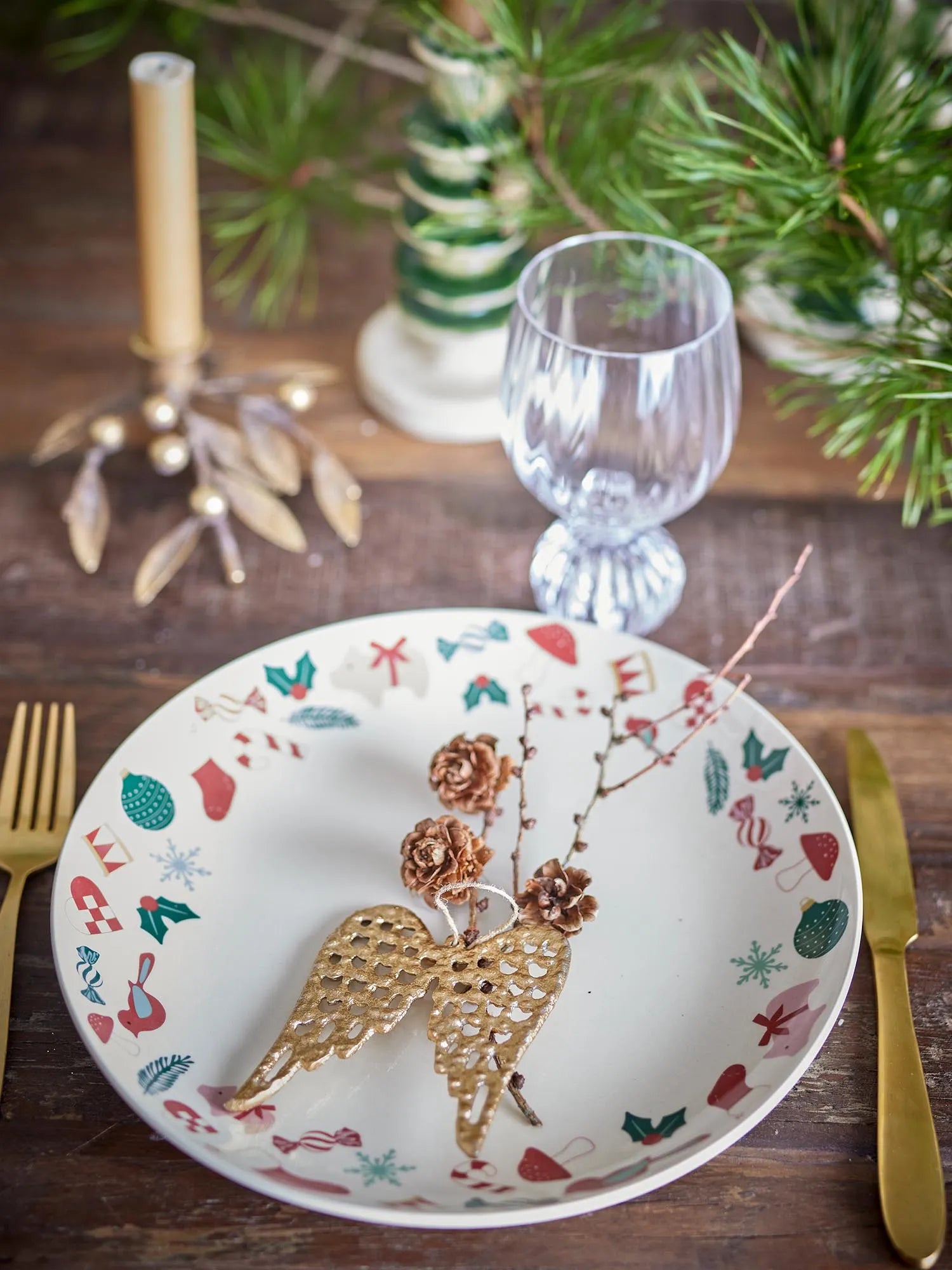 Yule Servierplatte, Natur, Steingut in Natur präsentiert im Onlineshop von KAQTU Design AG. Platte ist von Bloomingville