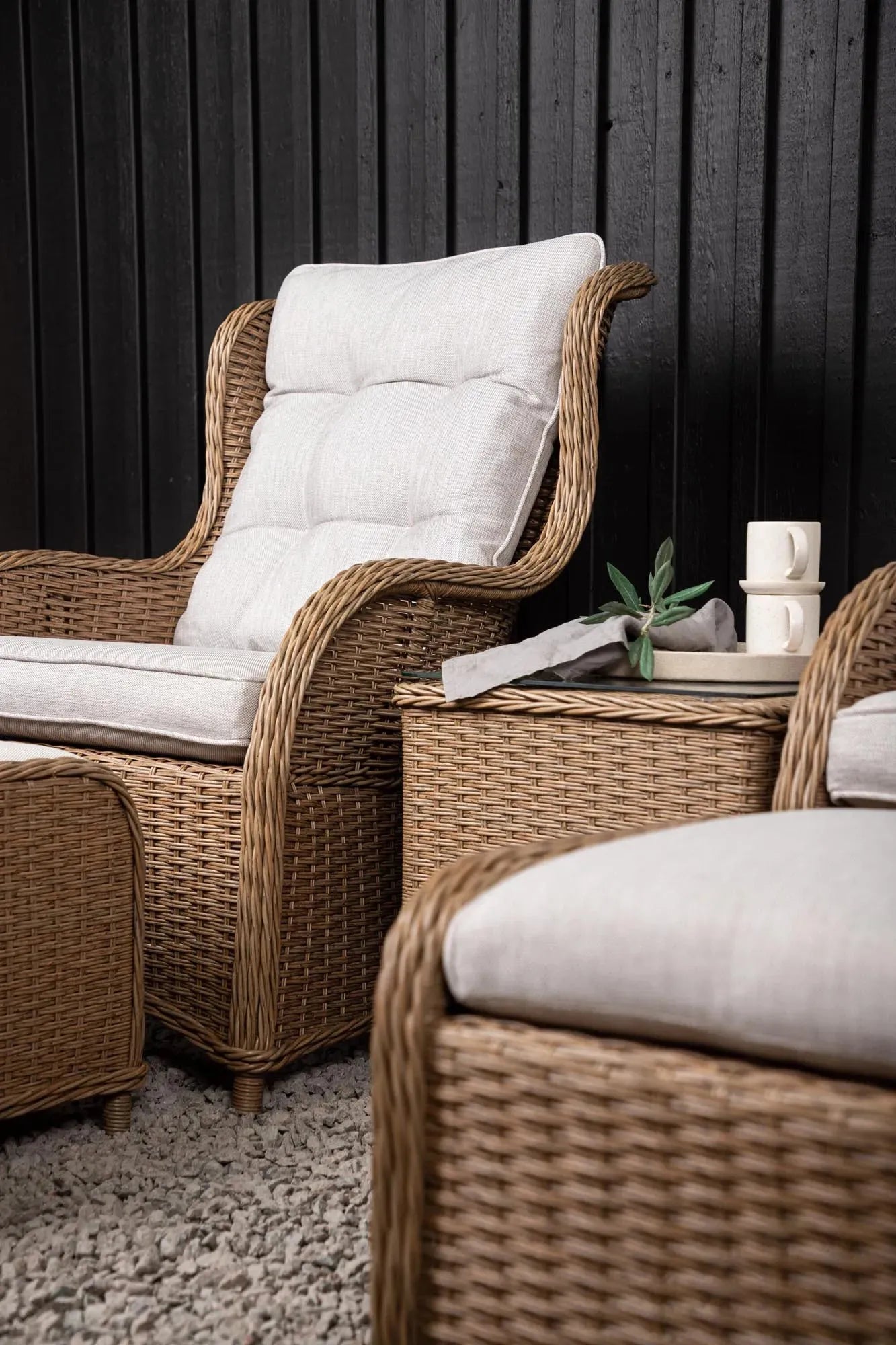 Vikelund Lounge Outdoorset 45cm in Natur präsentiert im Onlineshop von KAQTU Design AG. Loungeset ist von Venture Home