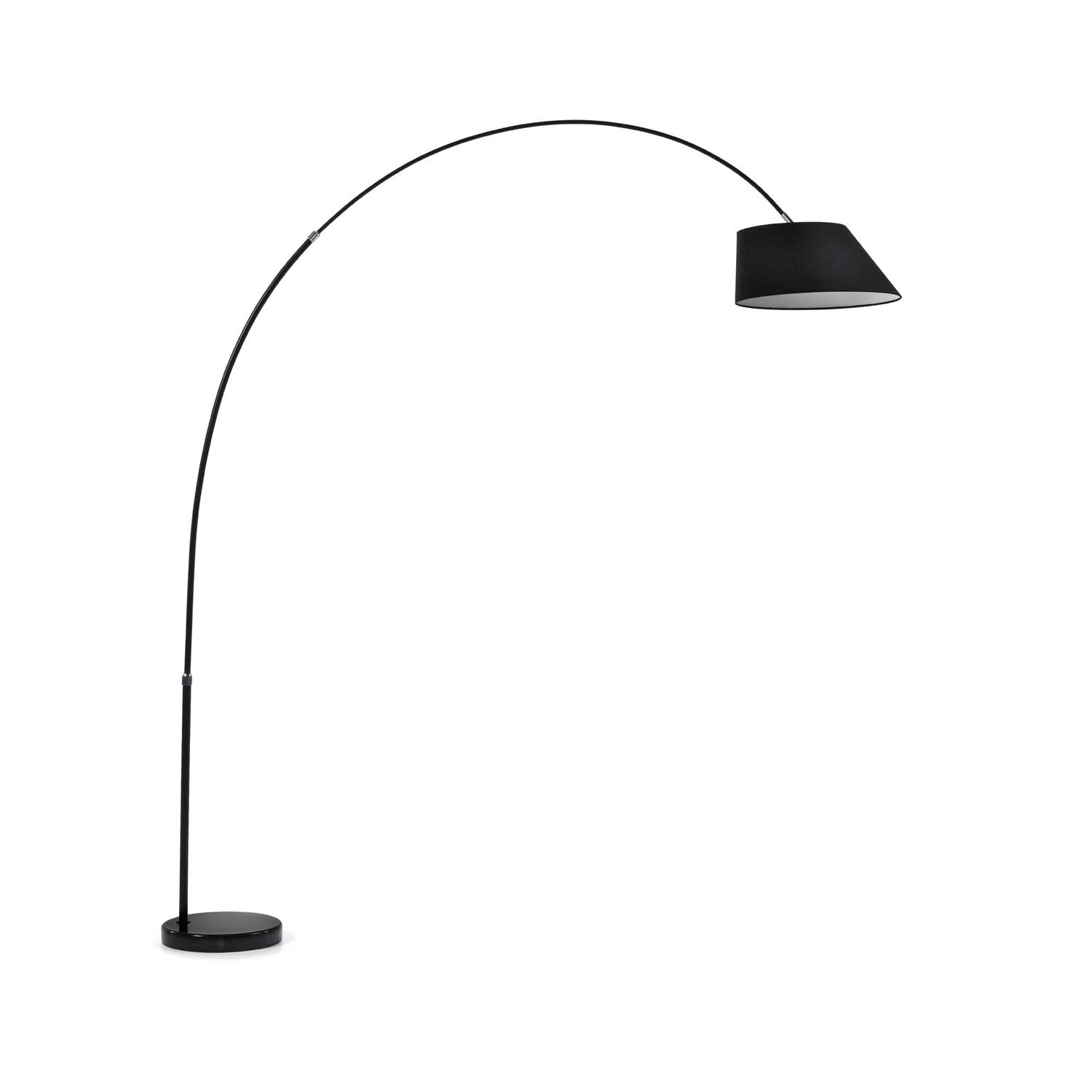 May Stehlampe, schwarz in Schwarz präsentiert im Onlineshop von KAQTU Design AG. Stehleuchte ist von Kave Home