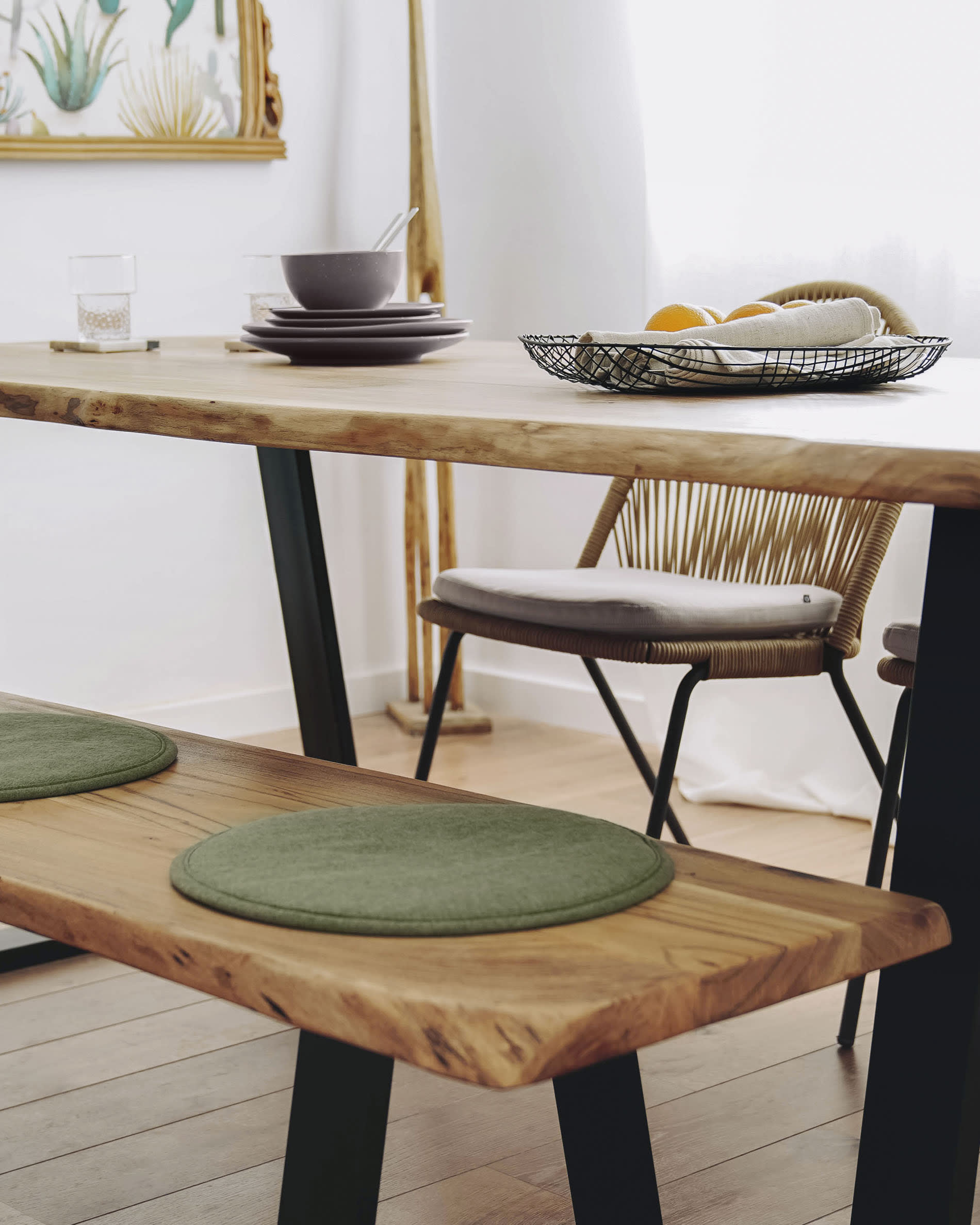 Silke Kissen in Grünrün in Grün präsentiert im Onlineshop von KAQTU Design AG. Deko Kissen ist von Kave Home