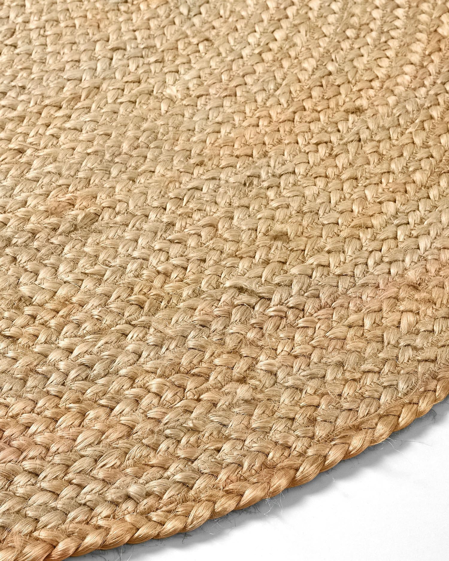 Doc runder Teppich 100% Jute natur Ø 100 cm in Braun präsentiert im Onlineshop von KAQTU Design AG. Teppich ist von Kave Home