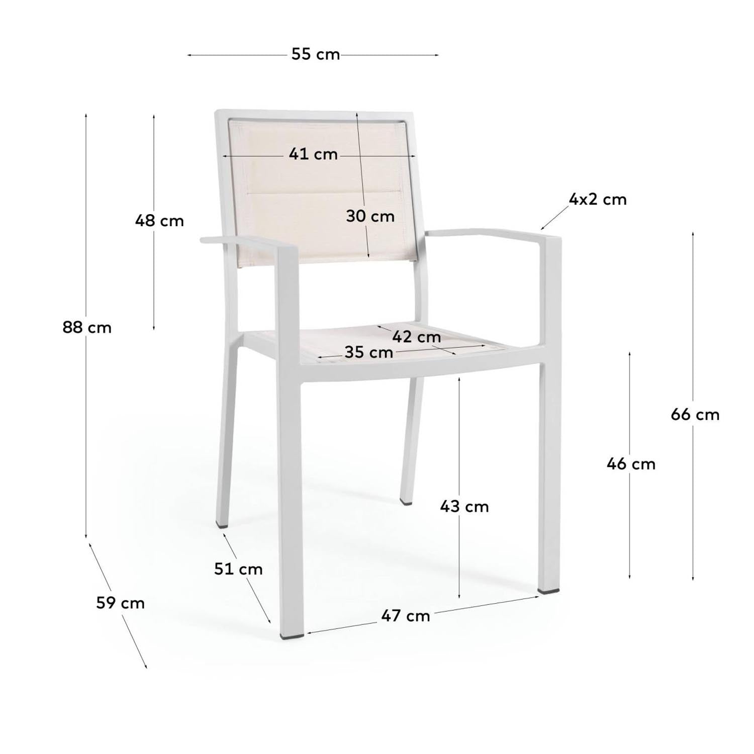 Sirley stapelbarer Gartenstuhl aus Aluminium und Textilene weiß in Weiß präsentiert im Onlineshop von KAQTU Design AG. Gartenstuhl mit Armlehnen ist von Kave Home