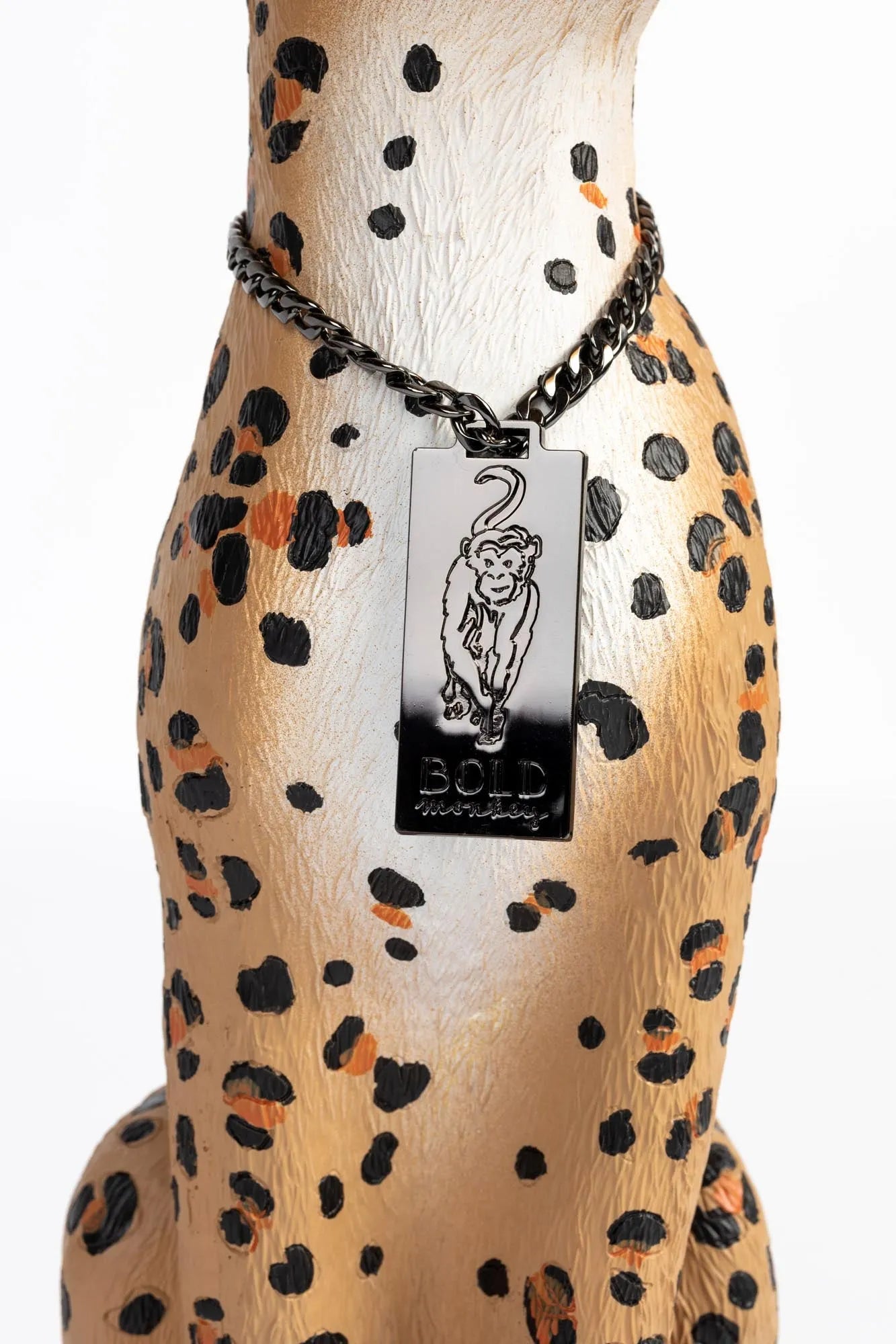 Stehlampe Proudly Crowned Panther Spotted in Spotted präsentiert im Onlineshop von KAQTU Design AG. Stehleuchte ist von Bold Monkey