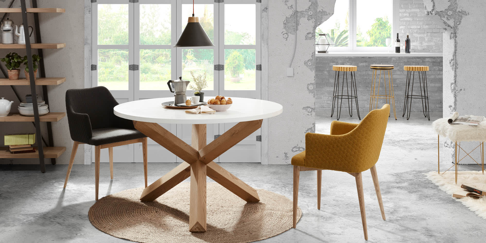 Lotus runder Tisch Ø 120 cm weiss lackiertes MDF mit massiven Eichenbeinen in Weiß präsentiert im Onlineshop von KAQTU Design AG. Esstisch ist von Kave Home