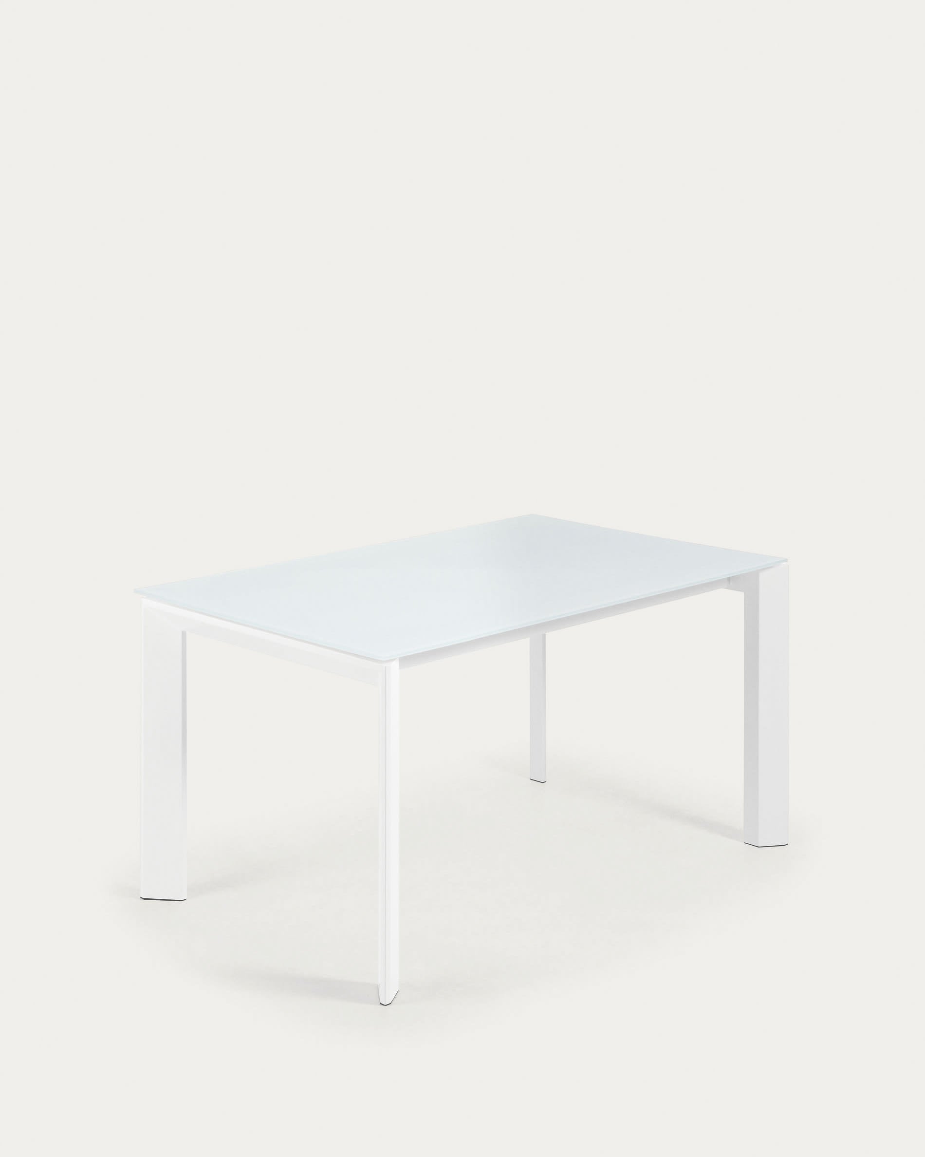 Axis Ausziehtisch aus Glas weiss und Stahlbeine mit weissem Finish 140 (200) cm in Weiß präsentiert im Onlineshop von KAQTU Design AG. Esstisch ist von Kave Home