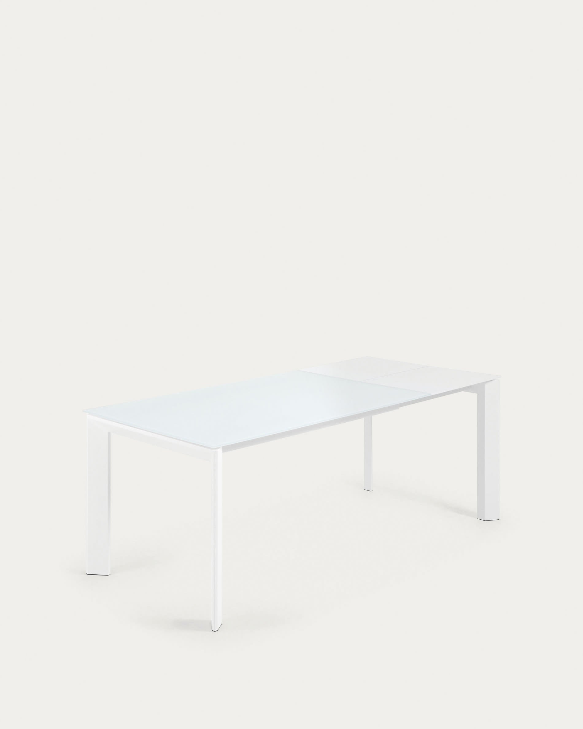 Axis Ausziehtisch aus Glas weiss und Stahlbeine mit weissem Finish 140 (200) cm in Weiß präsentiert im Onlineshop von KAQTU Design AG. Esstisch ist von Kave Home