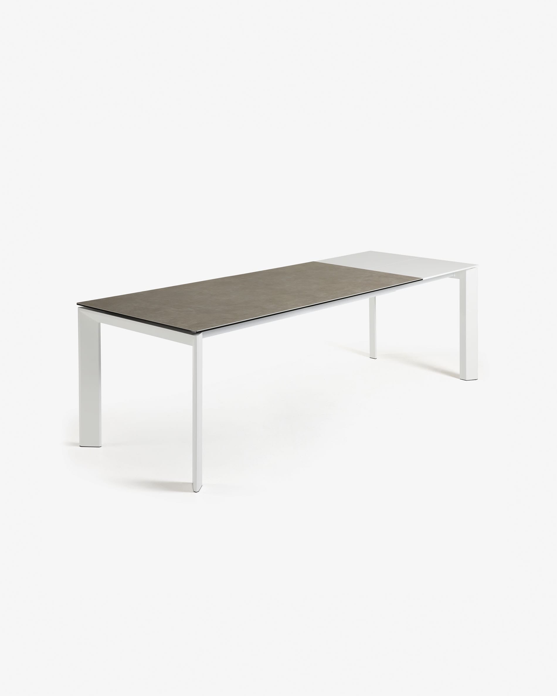 Axis Ausziehtisch Feinsteinzeug Vulcano Ceniza Finish Stahlbeine in Weiss 140 (200) cm in Braun präsentiert im Onlineshop von KAQTU Design AG. Esstisch ist von Kave Home