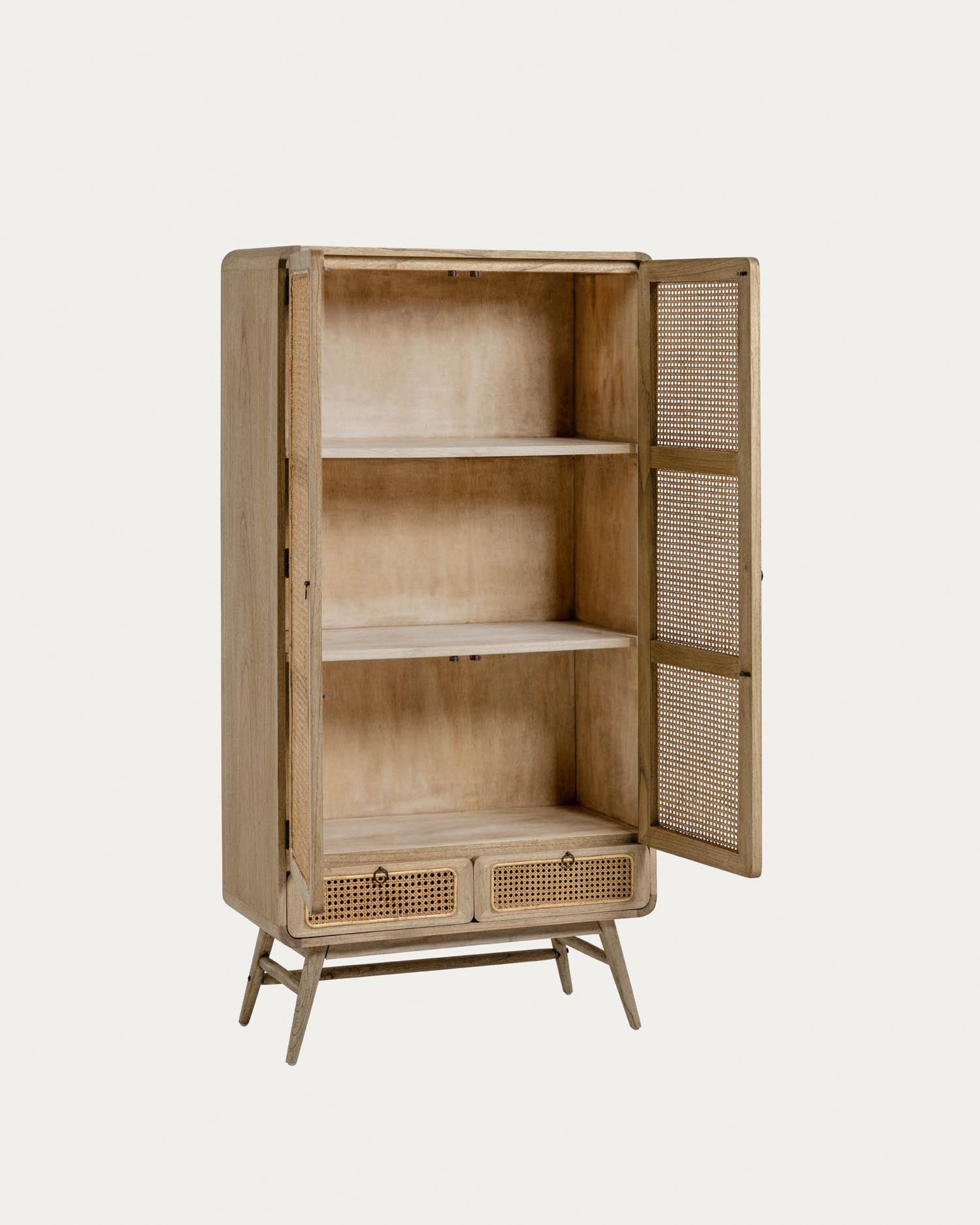 Nalu Schrank aus massivem Mindiholz und Rattan 90 x 175 cm in Braun präsentiert im Onlineshop von KAQTU Design AG. Cabinet ist von Kave Home