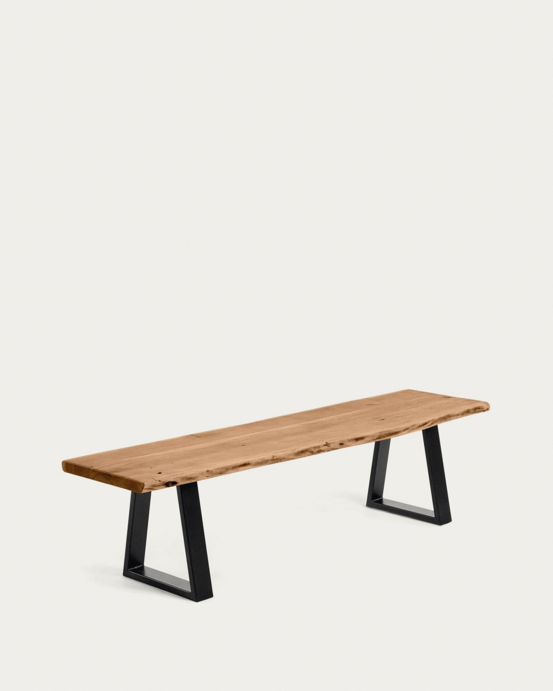 Alaia Bank aus massivem Akazienholz und Stahl schwarz lackiert 160 cm in Braun präsentiert im Onlineshop von KAQTU Design AG. Sitzbank ist von Kave Home