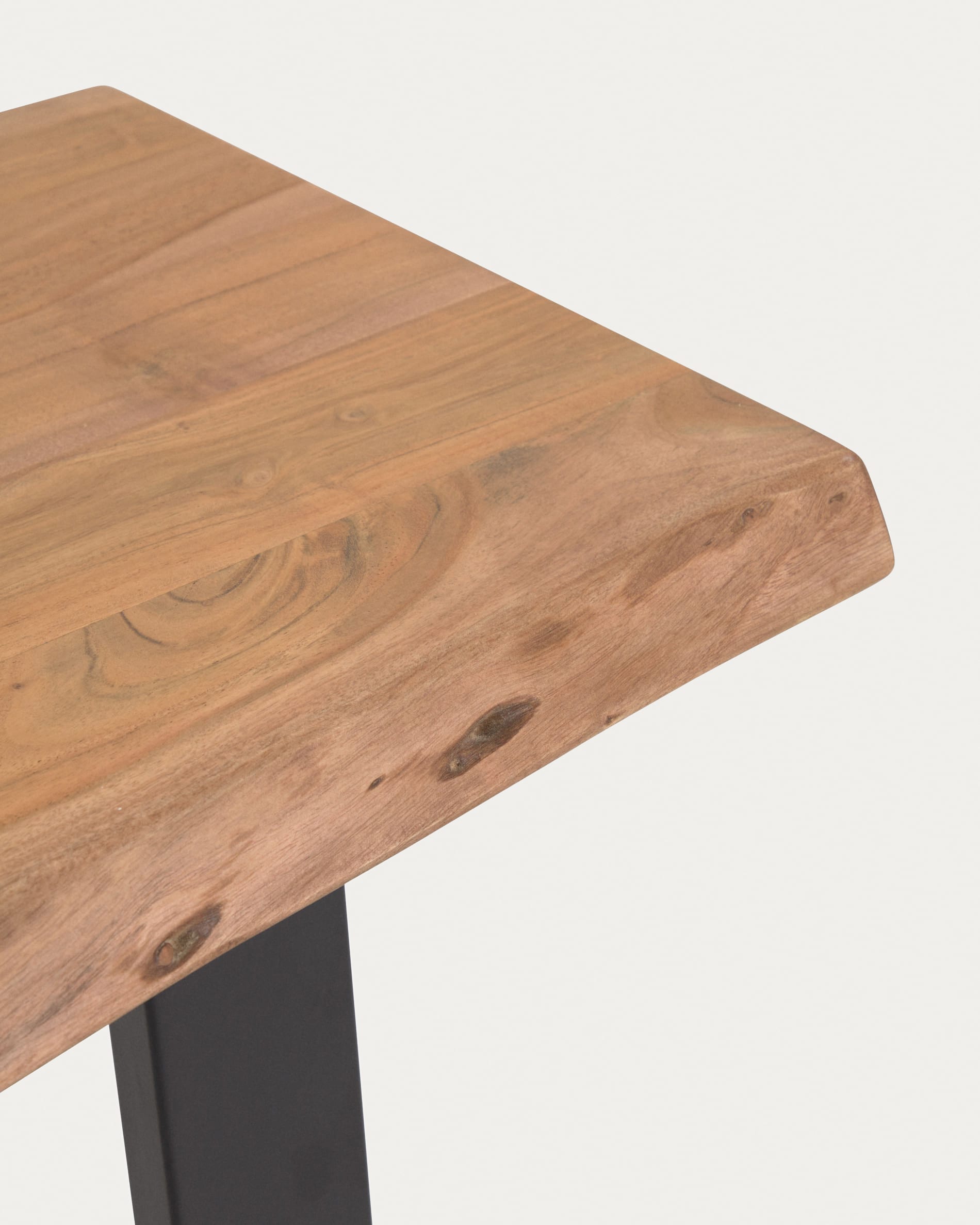 Alaia Konsole aus massivem Akazienholz mit natürlichem Finish 115 x 40 cm in Braun präsentiert im Onlineshop von KAQTU Design AG. Konsolentisch ist von Kave Home