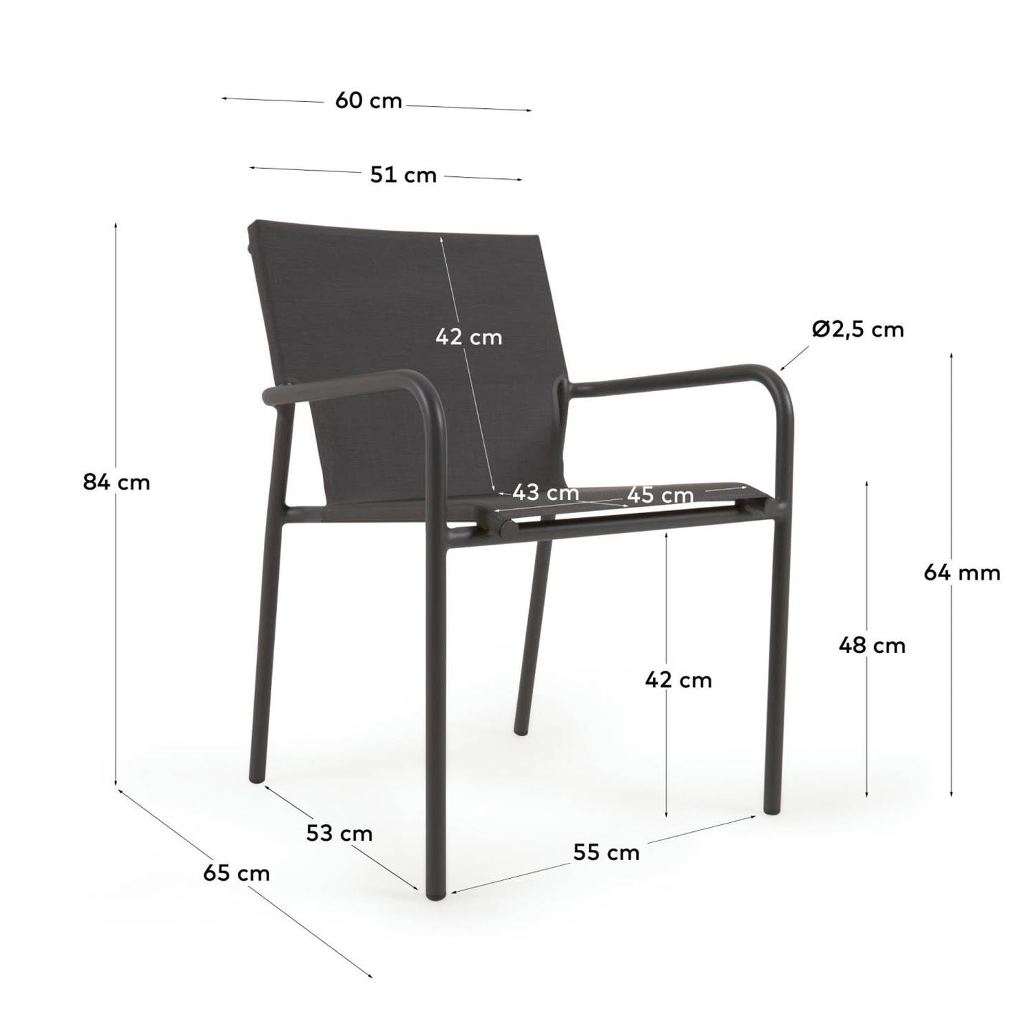 Zaltana stapelbarer Gartenstuhl aus Aluminium matt dunkelgrau in Grau präsentiert im Onlineshop von KAQTU Design AG. Gartenstuhl mit Armlehnen ist von Kave Home