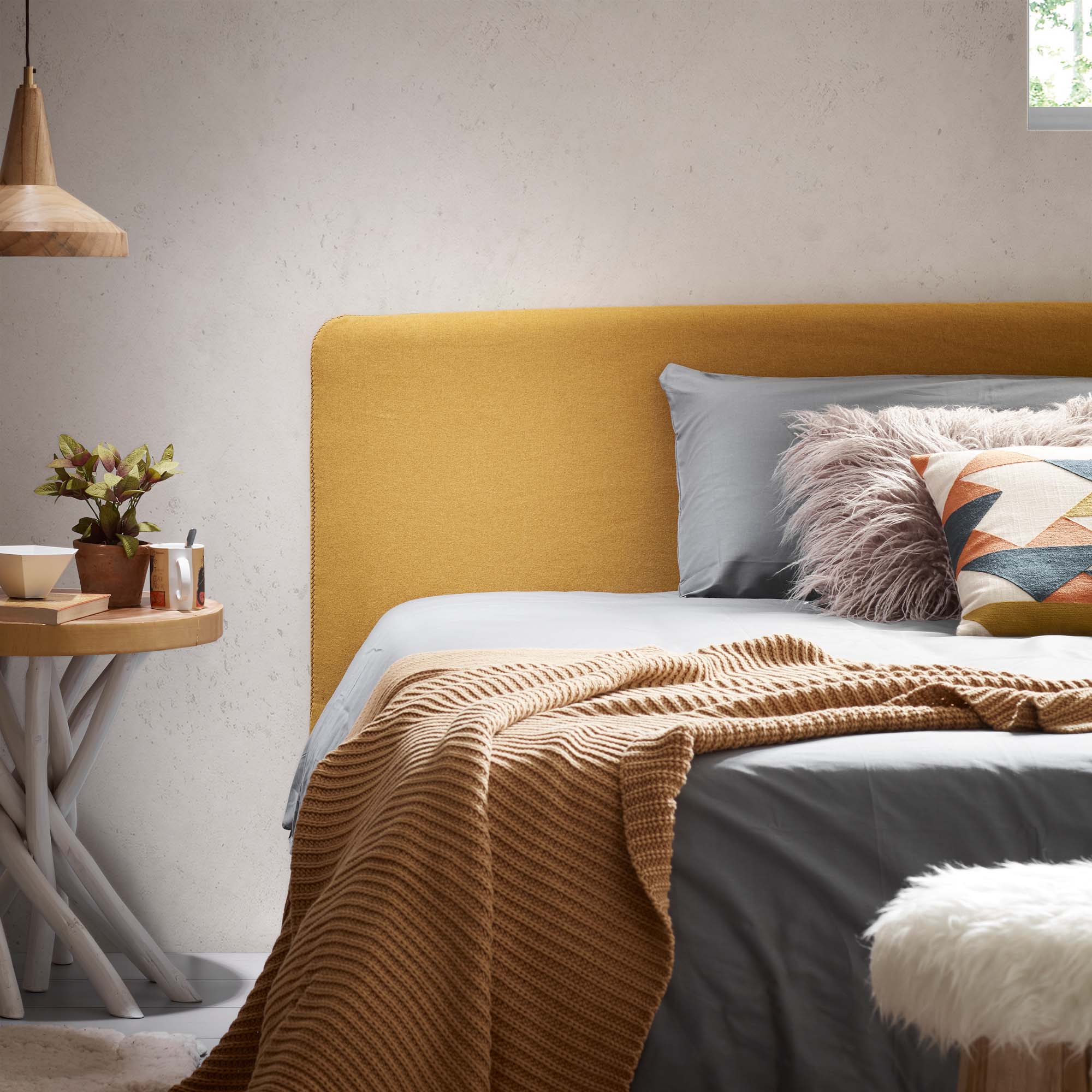 Dyla Bettkopfteil mit abnehmbarem Bezug senfgelb für Bett von 90 cm FSC Mix Credit in Senfgelb präsentiert im Onlineshop von KAQTU Design AG. Zubehör Bett ist von Kave Home