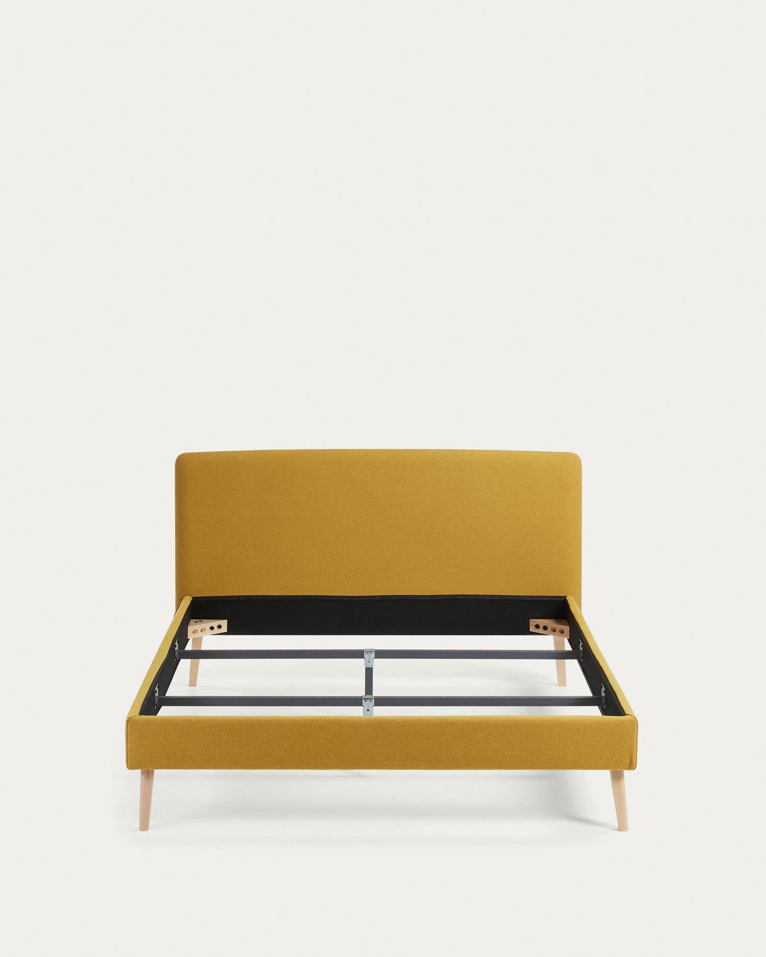 Dyla Bezug in Senfgelb für Bett mit Matratzengrösse 150 x 190 cm in Senfgelb präsentiert im Onlineshop von KAQTU Design AG. Zubehör Bett ist von Kave Home