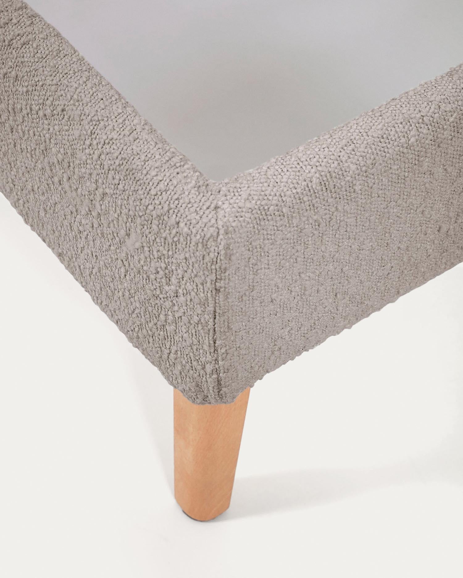 Dyla Bezug in hellgrauem Bouclé für Bett mit Matratze von 160 x 200 cm in Grau präsentiert im Onlineshop von KAQTU Design AG. Zubehör Bett ist von Kave Home