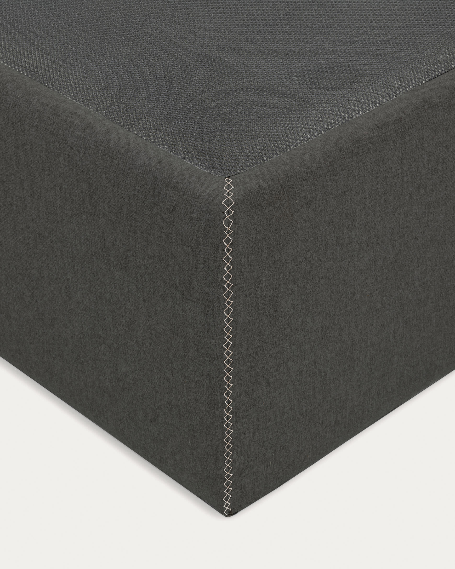 Matters aufklappbares Bettgestell in Schwarz für Matratze von 90 x 190 cm in Schwarz präsentiert im Onlineshop von KAQTU Design AG. Bett ist von Kave Home