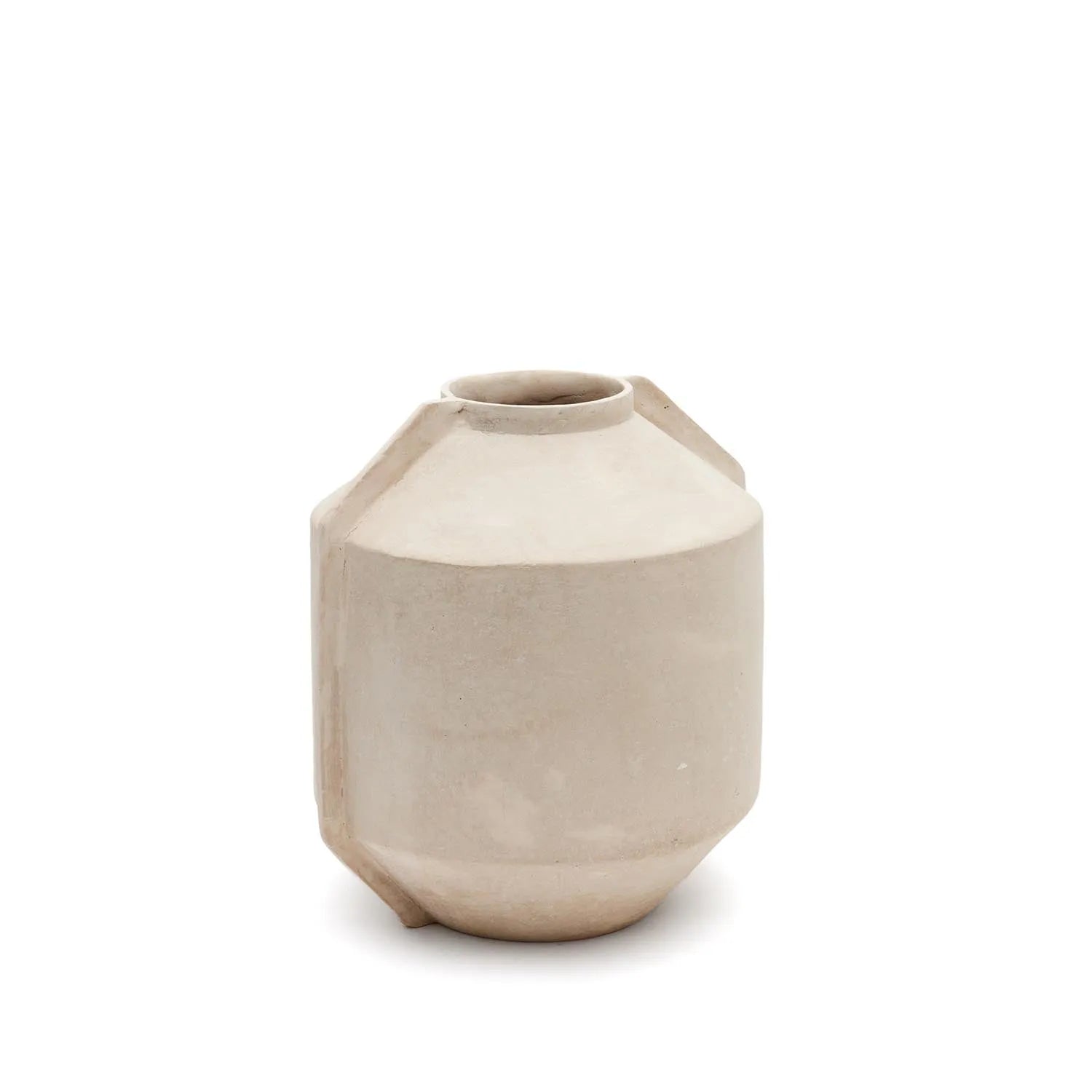 Meja Vase aus Pappmaché in Beige 38 cm in Beige präsentiert im Onlineshop von KAQTU Design AG. Vase ist von Kave Home