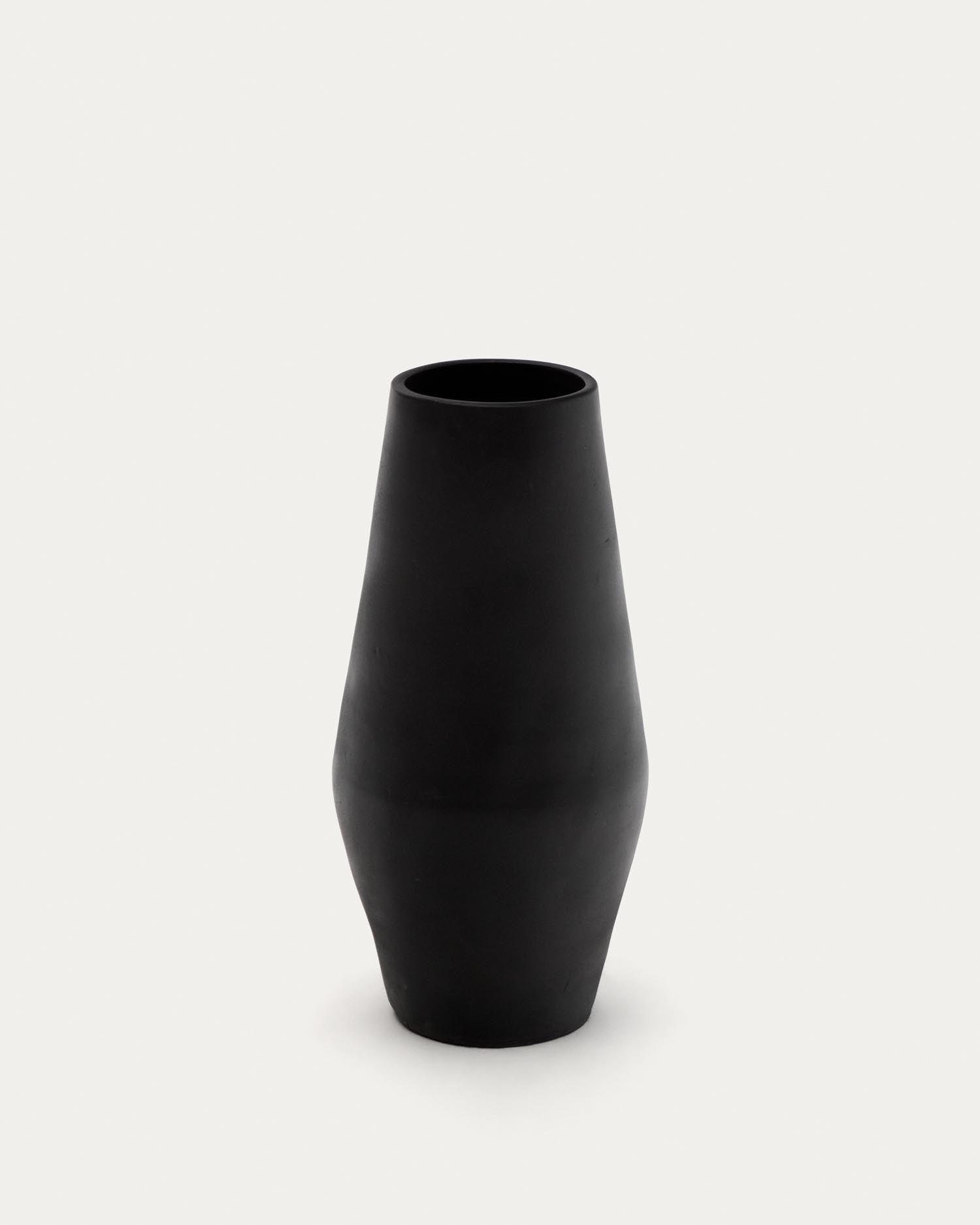 Posia Terrakotta-Vase 61 cm in Weiß präsentiert im Onlineshop von KAQTU Design AG. Vase ist von Kave Home