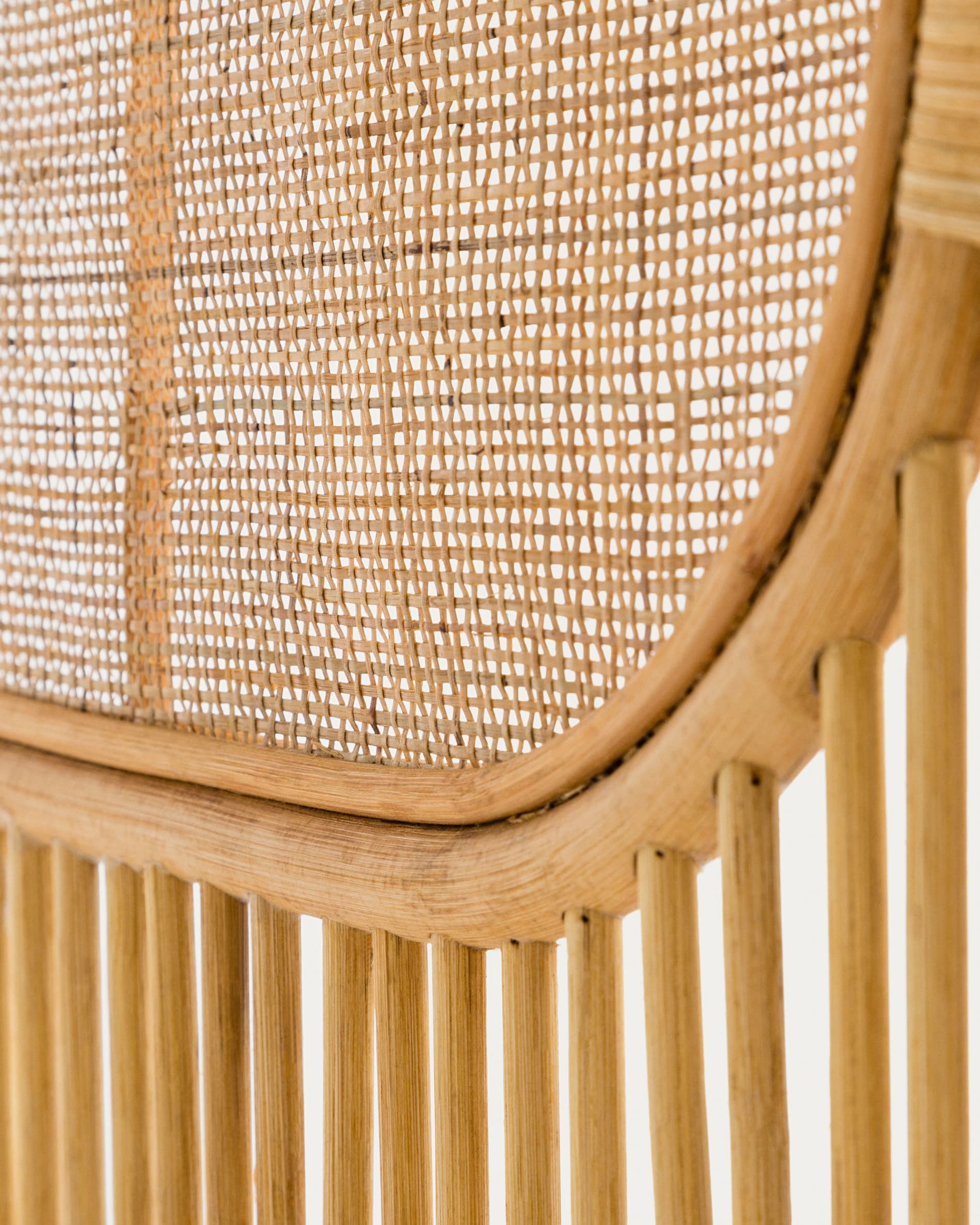 Lalita Bettkopfteil aus Rattan mit natürlichem Finish für Bett von 160 cm in Braun präsentiert im Onlineshop von KAQTU Design AG. Zubehör Bett ist von Kave Home