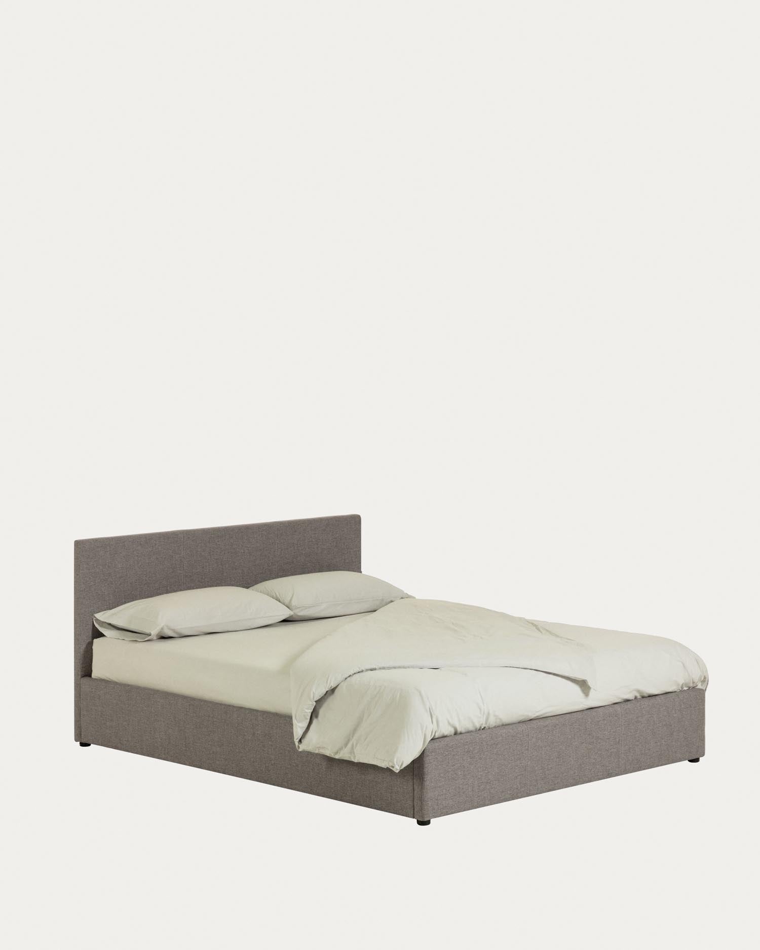 Nahiri Bett mit Stauraum in Grau für Matratze von 160 x 200 cm in Grau präsentiert im Onlineshop von KAQTU Design AG. Bett ist von Kave Home